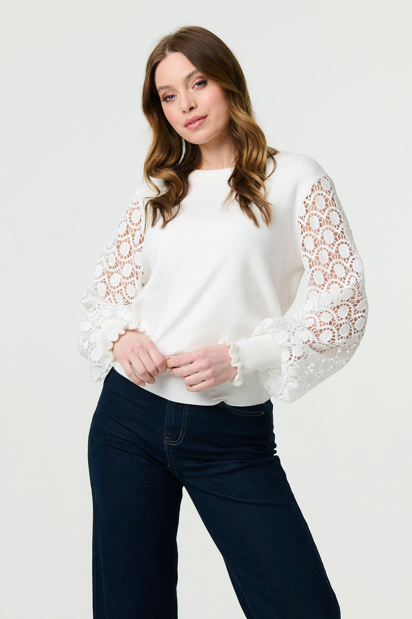 Izabel London Women's White Sheer Lace Sleeve Knitted Jumper - 12