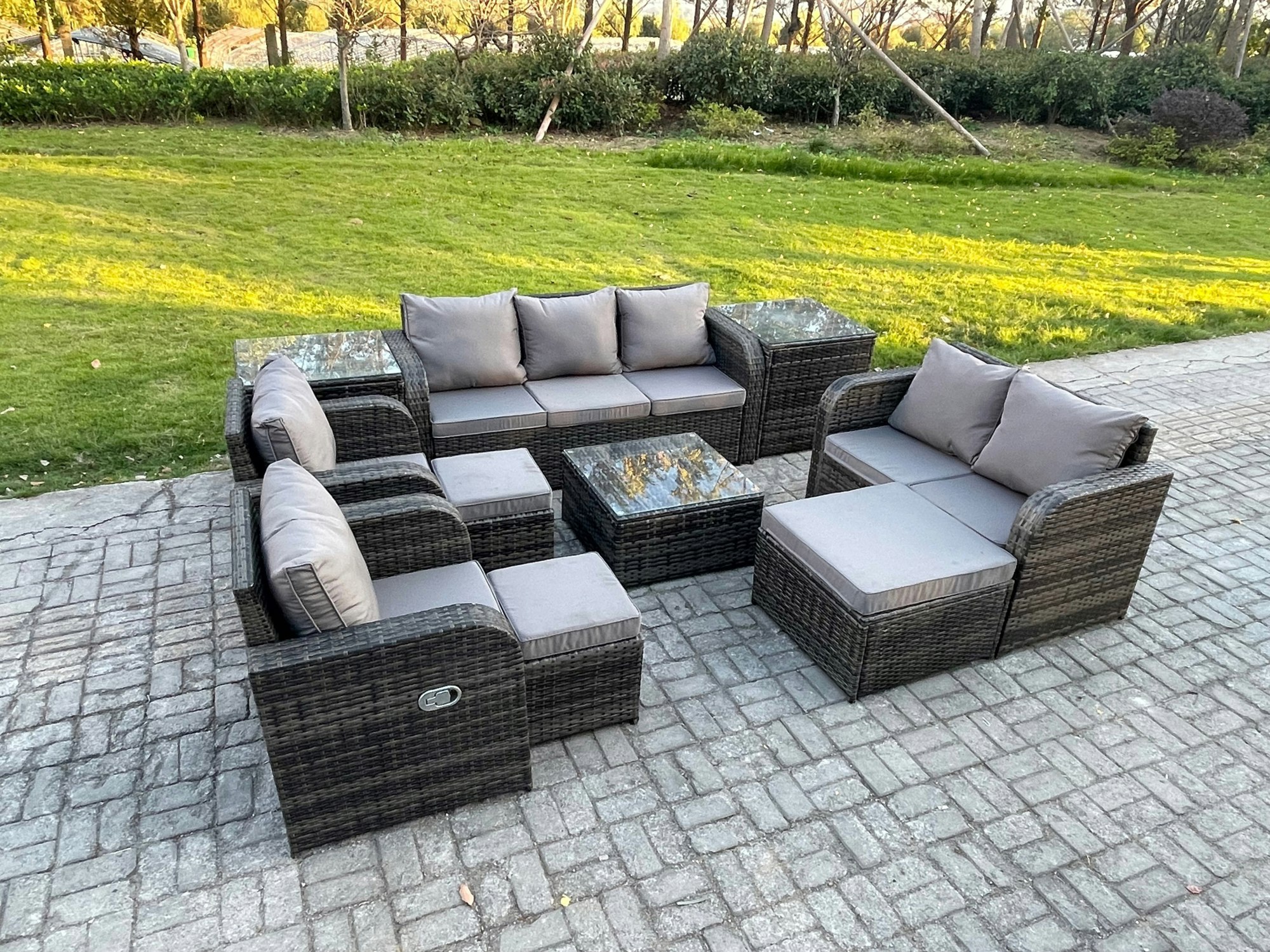 Fimous Dark/Grey 10 Seater Garden Furniture Set Rattan Outdoor Lounge Sofa Chair With Tempered Glass Table 3 Footstools 2 Side Tables Mixed