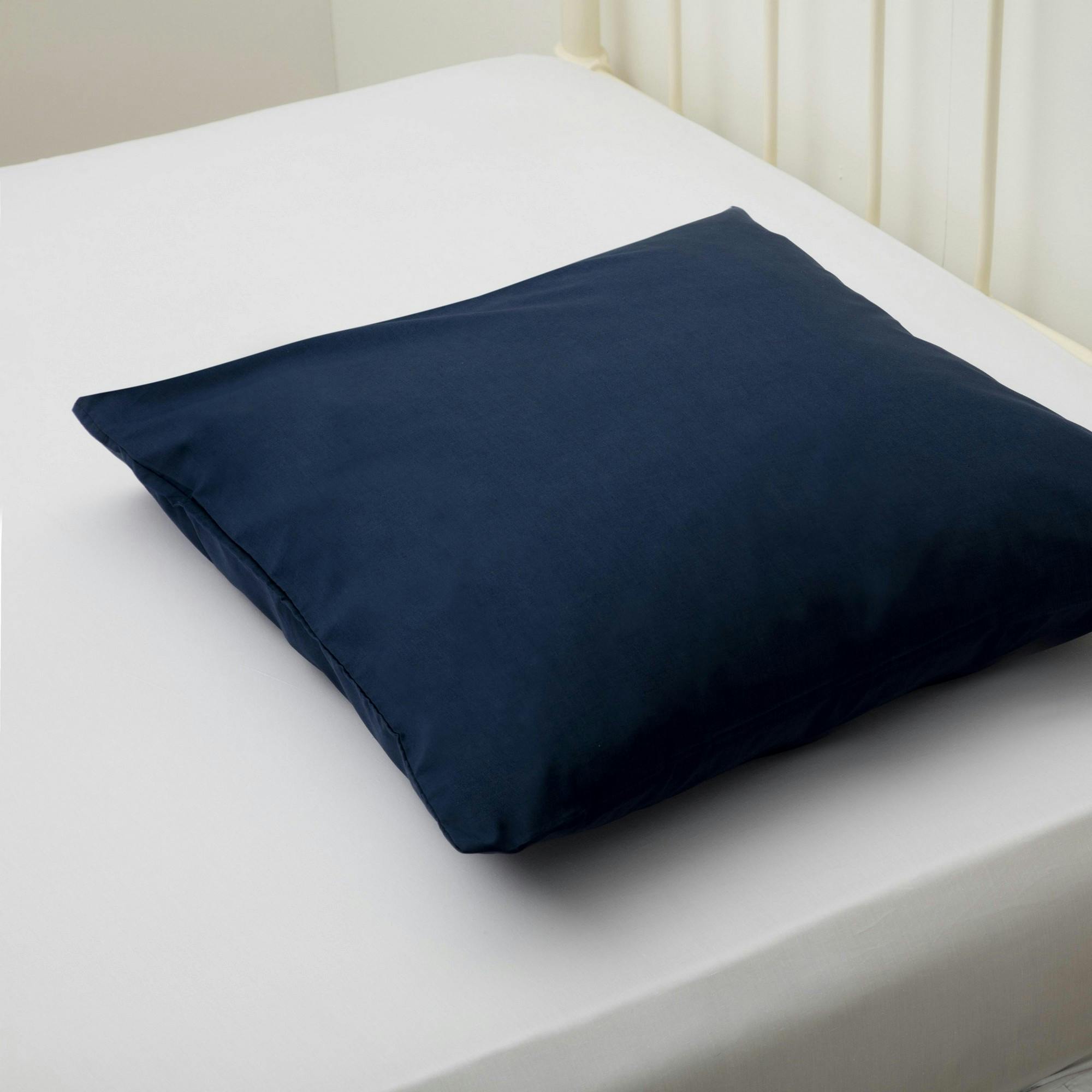 Belledorm Easycare Percale Continental Pillowcase - Navy - One Size - Navy - 50% Cotton/50% Polyester