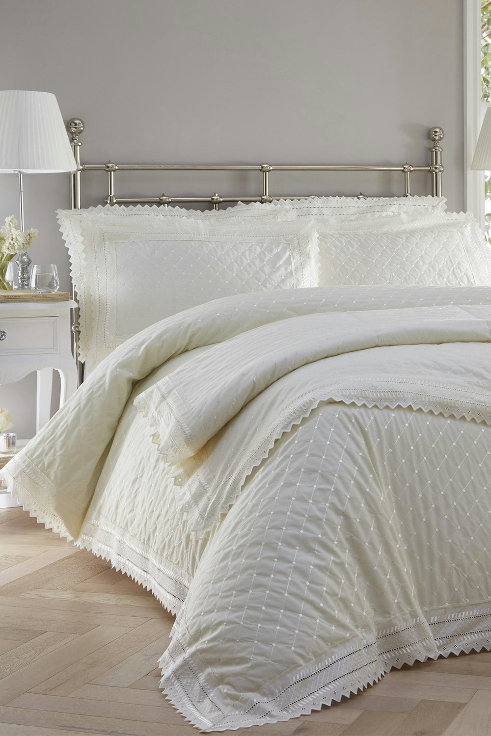 Rackhams Cream Broderie Anglaise Duvet Cover Set - Single