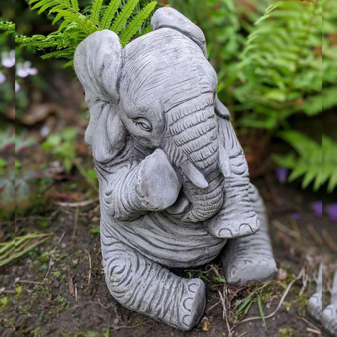 Osn Lovely Trunk-Down Large Elephant Garden Ornament