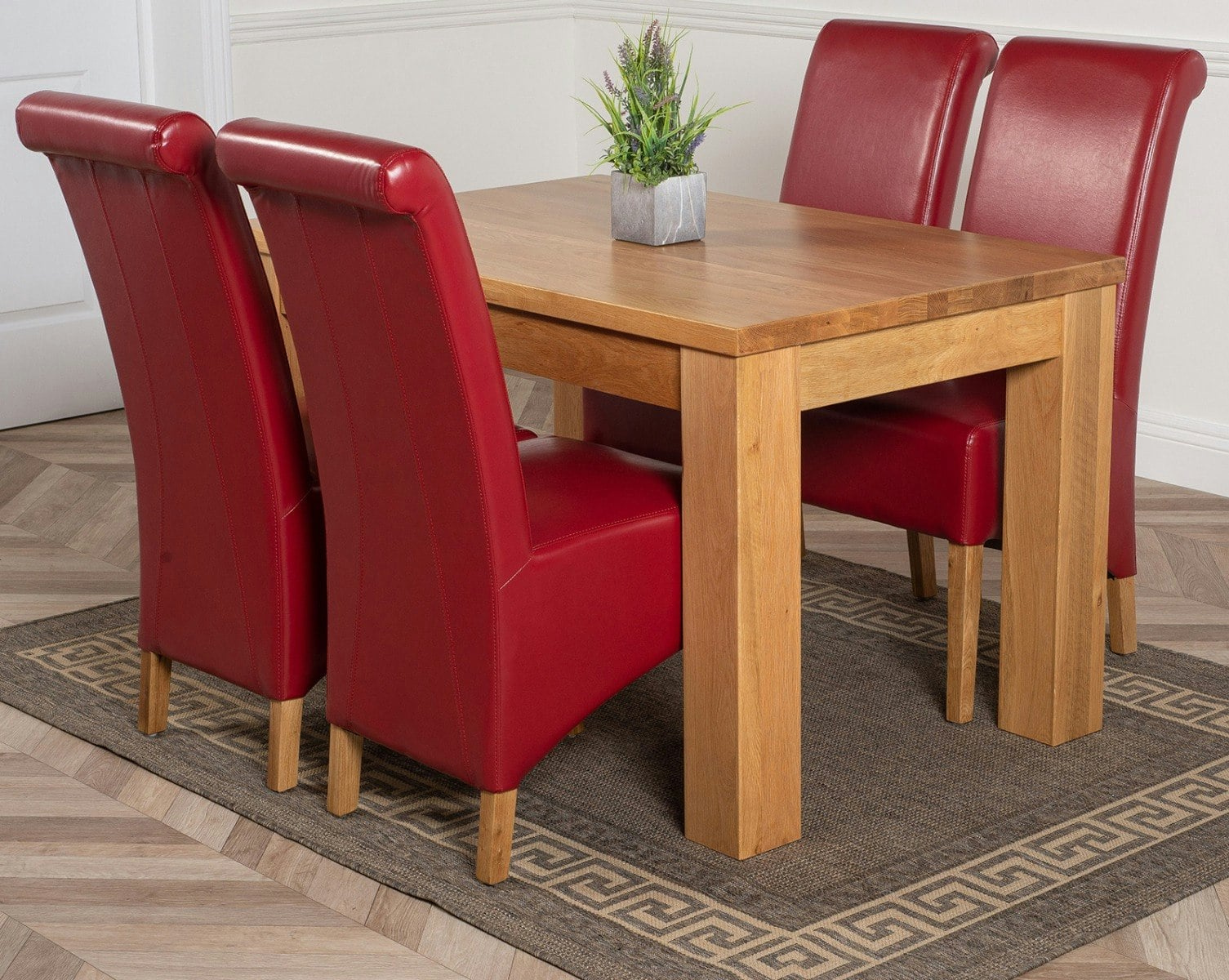 That's Furniture Burgundy Dakota Small Oak Dining Table With Montana Leather Chairs - 4 Chairs