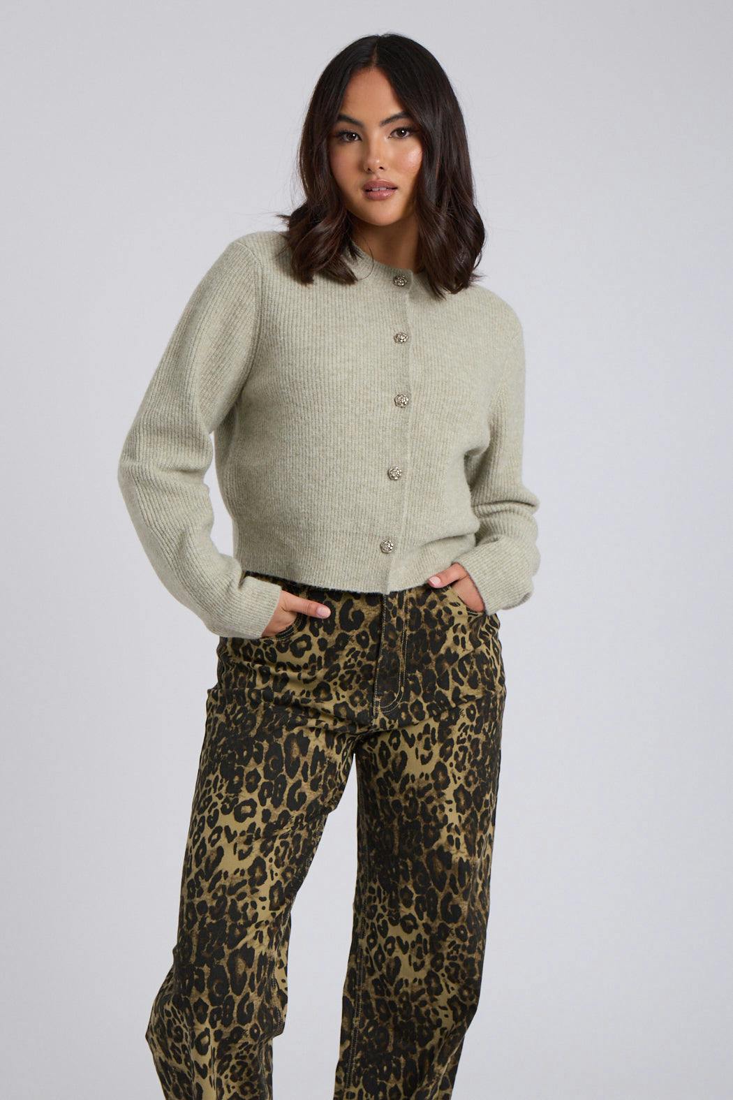 Urban Bliss Sage Floral Button Cropped Cardigan - M