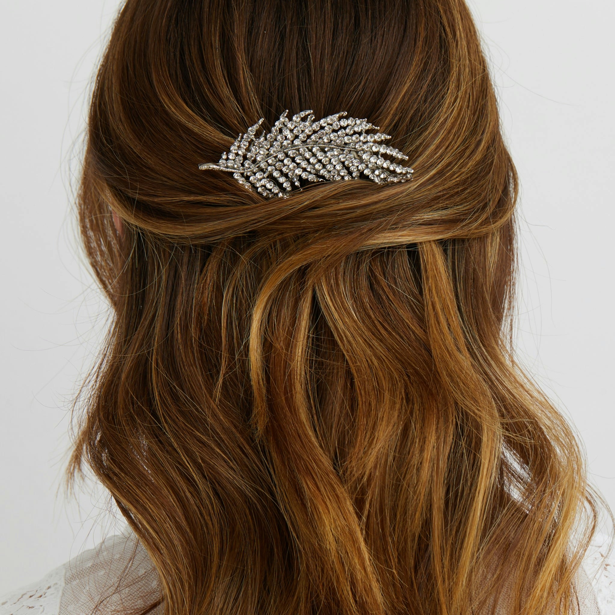 Queenmee Accessories Light Vintage Hair Comb Leaf