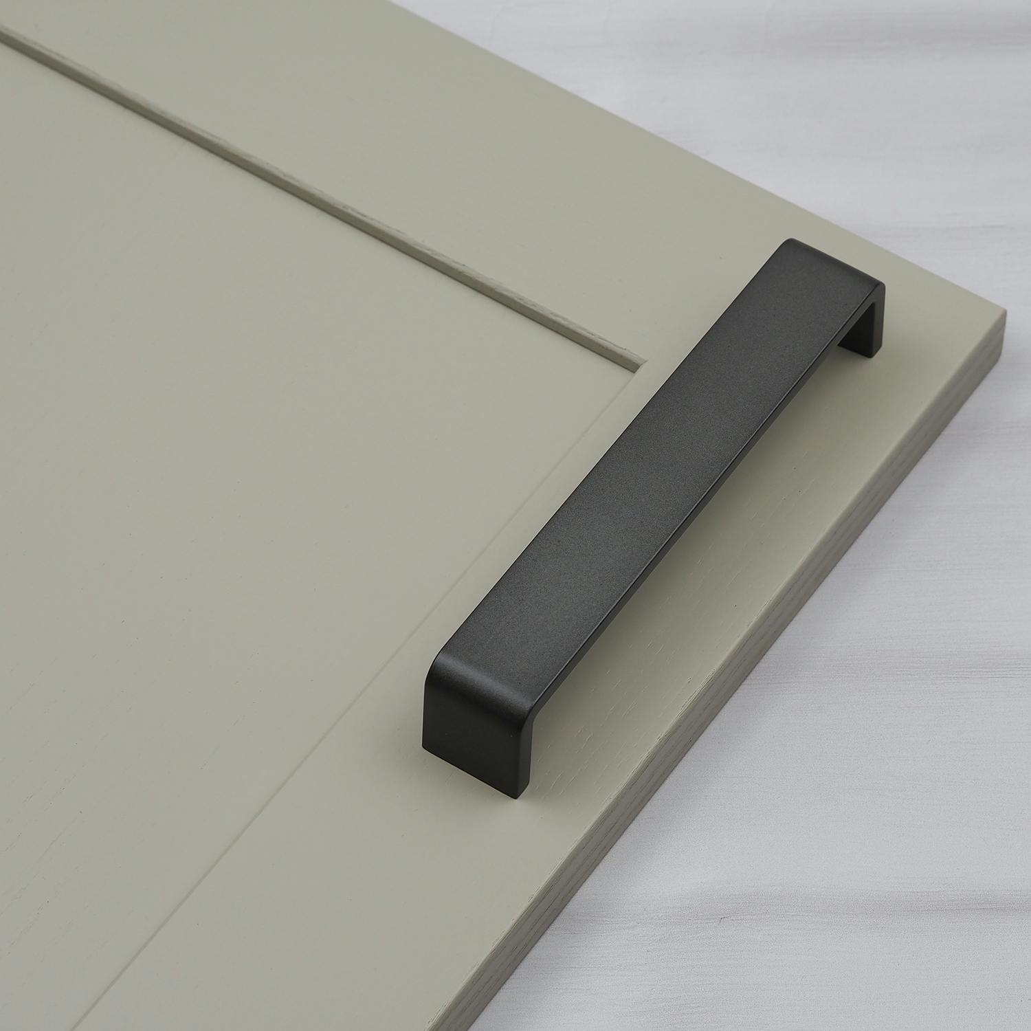 Handle & Home Anthracite/Dark/Grey D-Bar Handles - 160Mm Handle