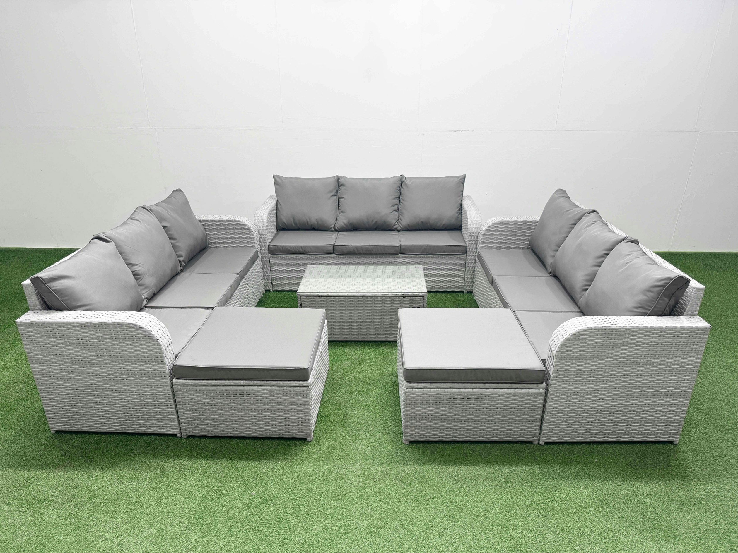 Fimous Light/Grey Pe Rattan Lounge Sofa Set 11 Seater Outdoor Garden Furniture Set With Rectangular Coffee Table 3 Seater Sofa 2 Big Footstools