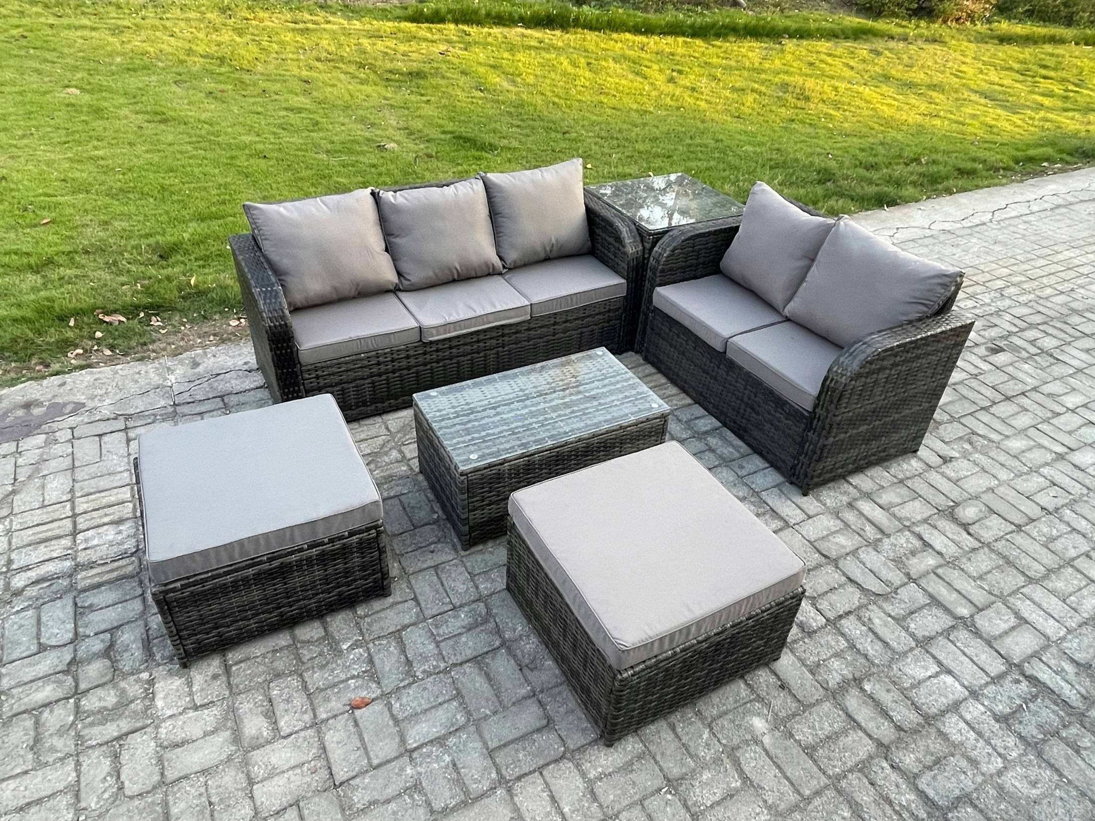 Fimous Dark/Grey Wicker Pe Rattan Garden Furniture Set 7 Seater Outdoor Lounge Sofa Set With Love Sofa Coffee Table 2 Big Footstool Side Table Mixed