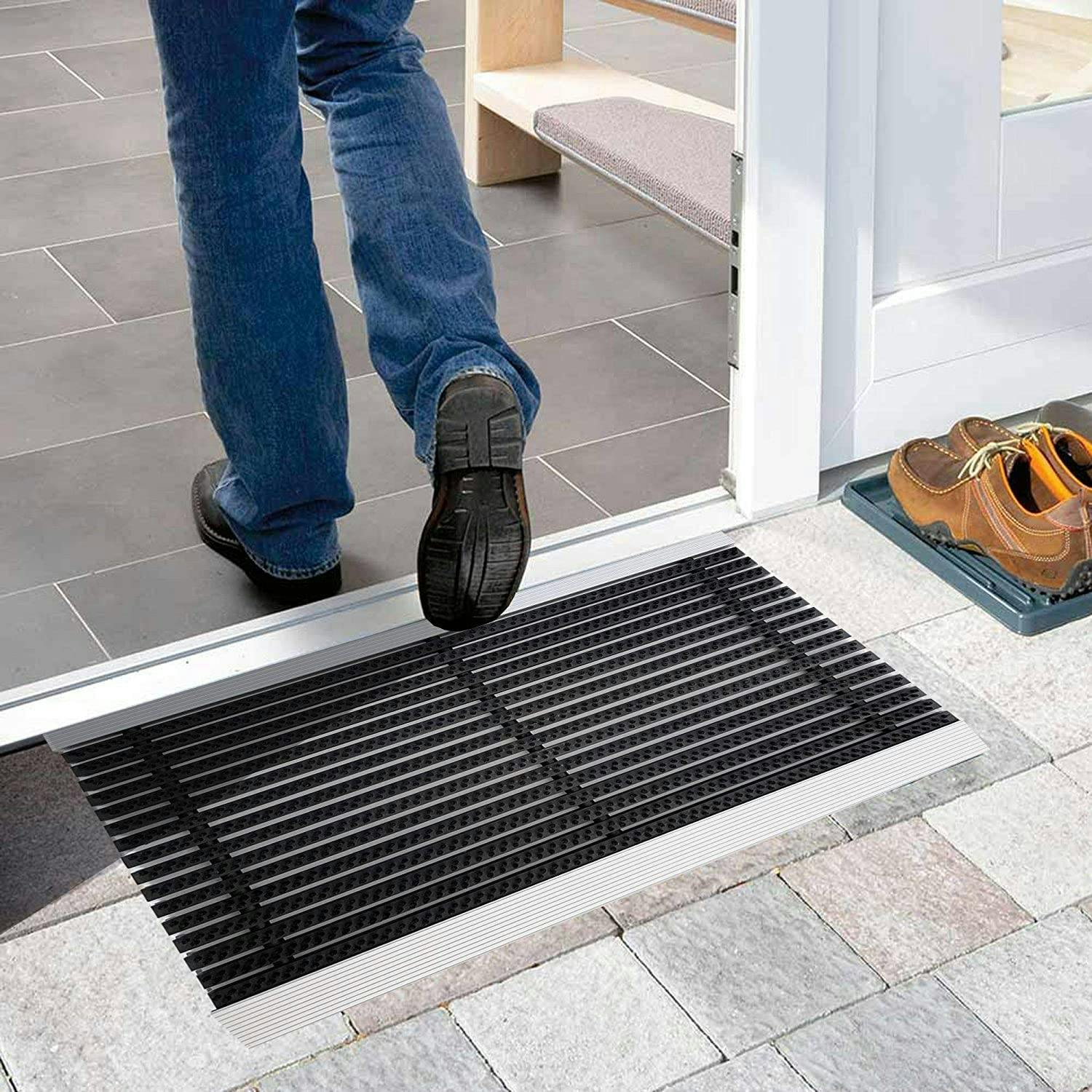 Rackhams Black Aluminium Door Mat With Slats & Brushes