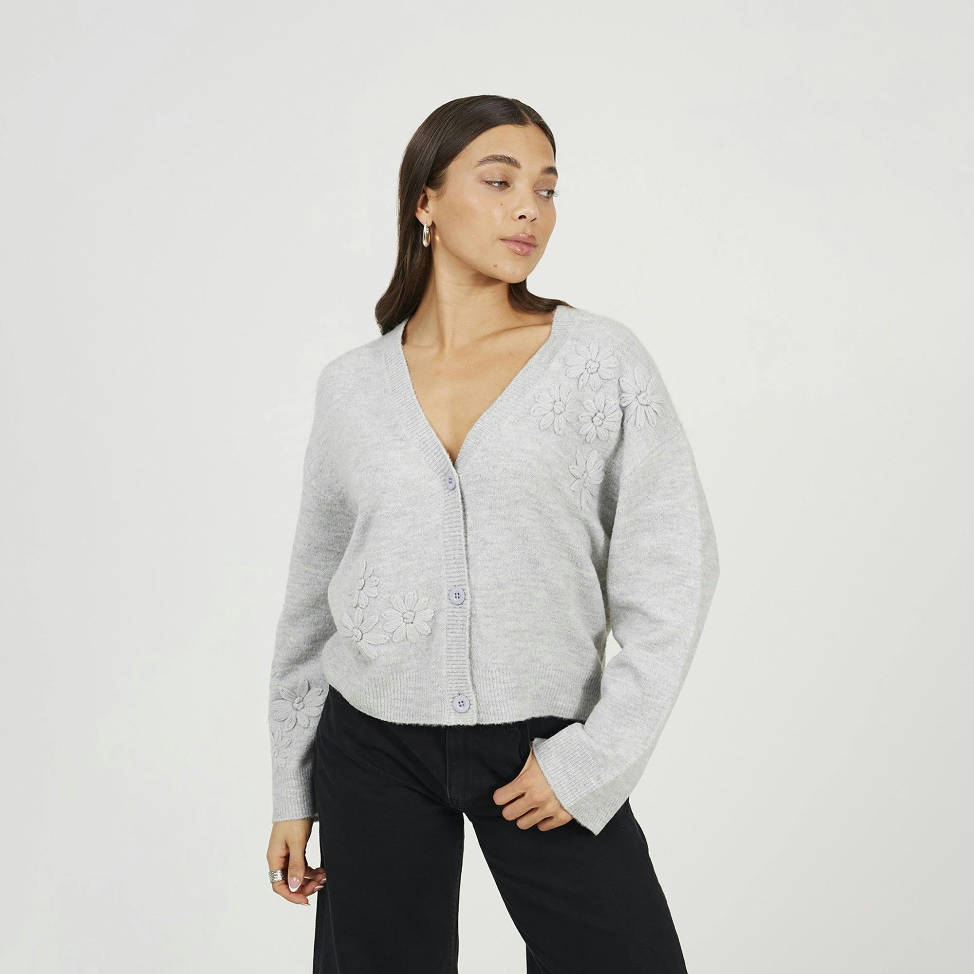 Brave Soul Light/Grey Floral Embroidery V-Neck Cardigan - Xs