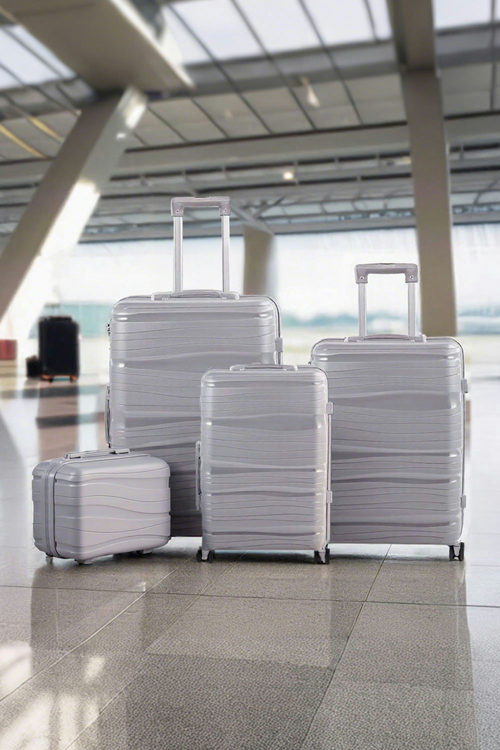 Living And Home Grey 4Pcs Lockable Travel Suitcase Set