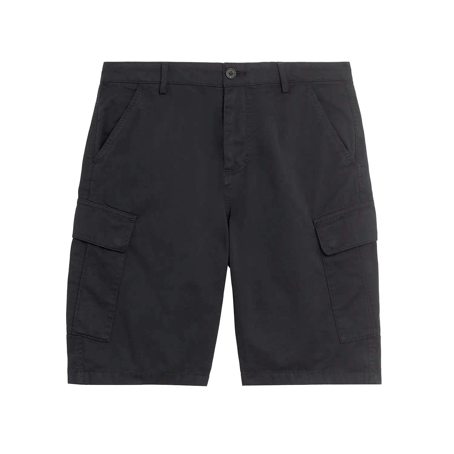 Lyle & Scott Men's Black Cargo Shorts - Image 2