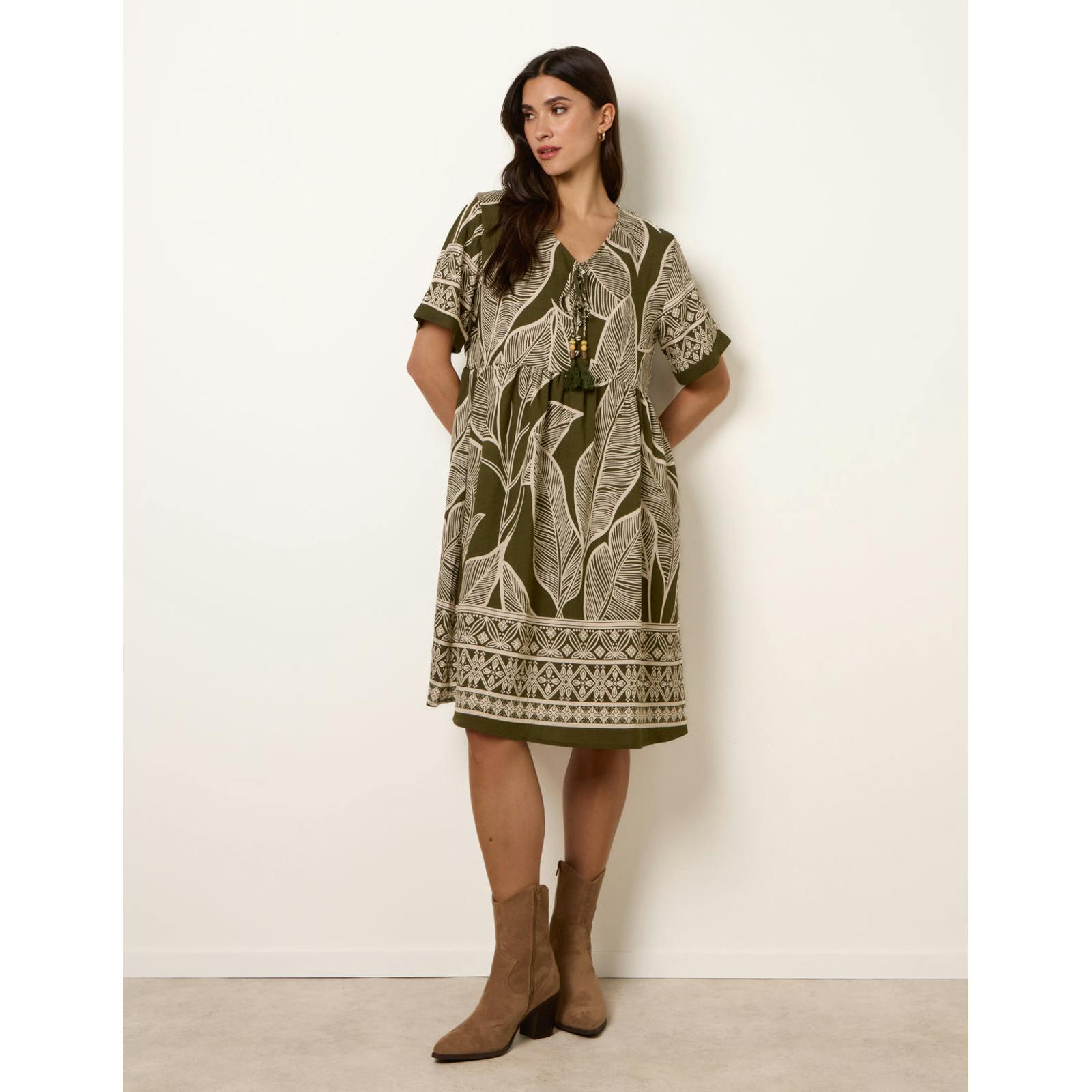 Blue Vanilla Dress With Tropical Leaf Print - M-L - Khaki