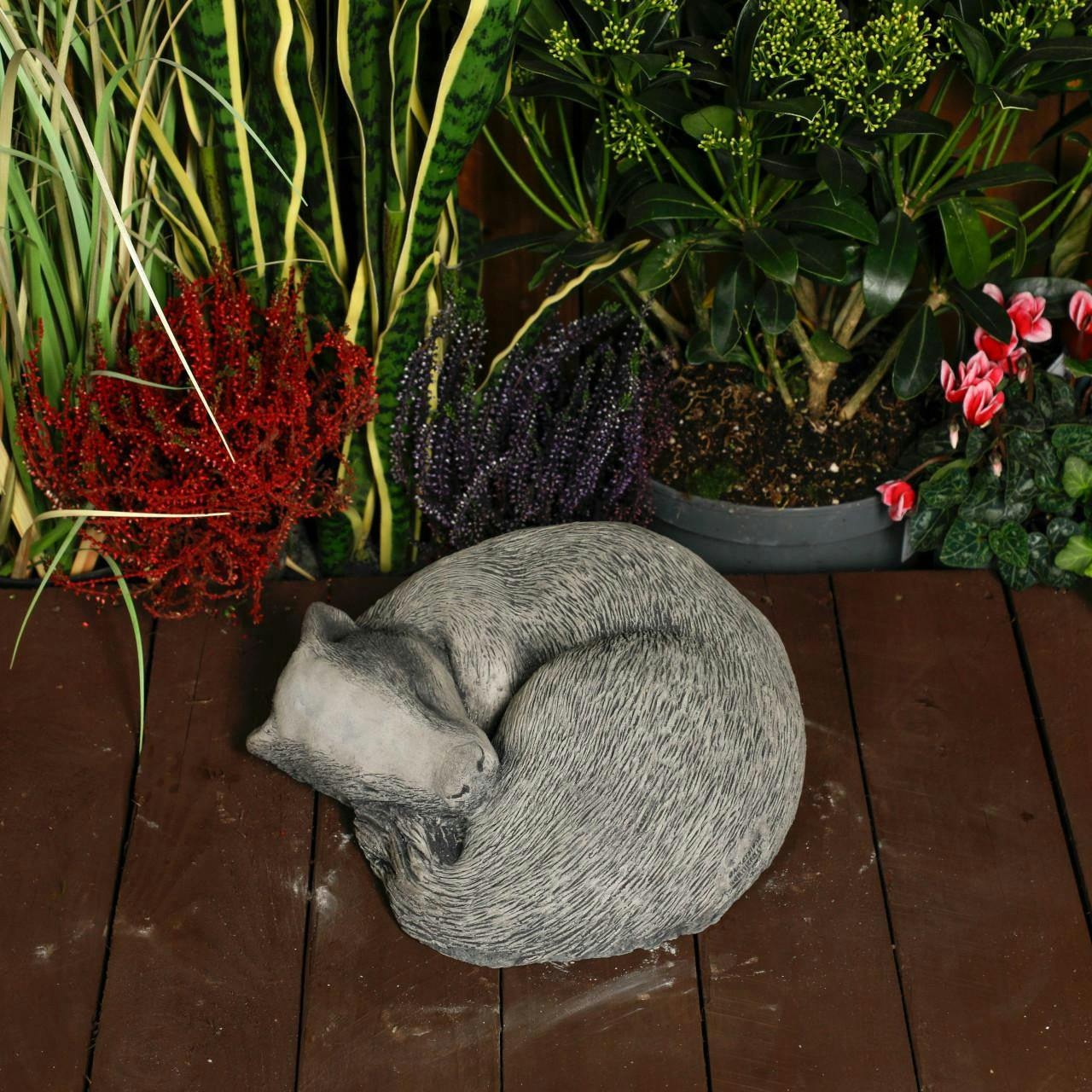 Osn Peaceful Cast Stone Sleeping Badger Garden Statue Animal Garden Ornament