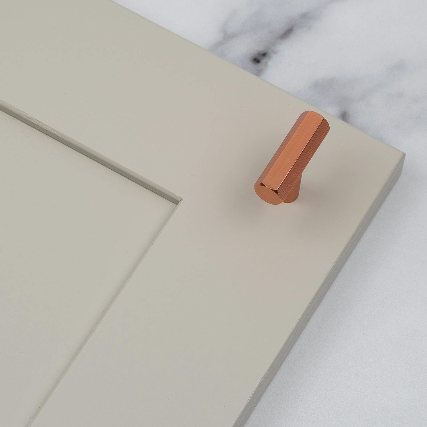 Rackhams Gold Rose Hexagon T-Bar Cabinet Handle & Knob - 40Mm Knob