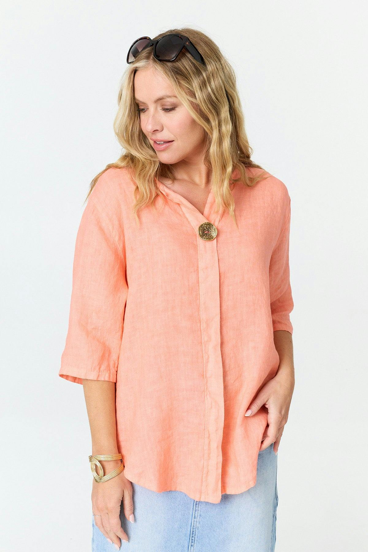 Izabel London Coral Button Front 3/4 Sleeve Relaxed Blouse - 8