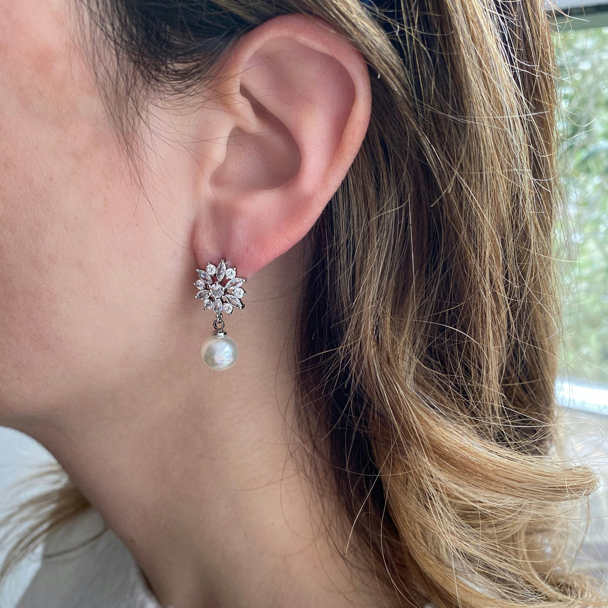 Queenmee Accessories Silver Pearl Drop Earrings In Floral Diamante