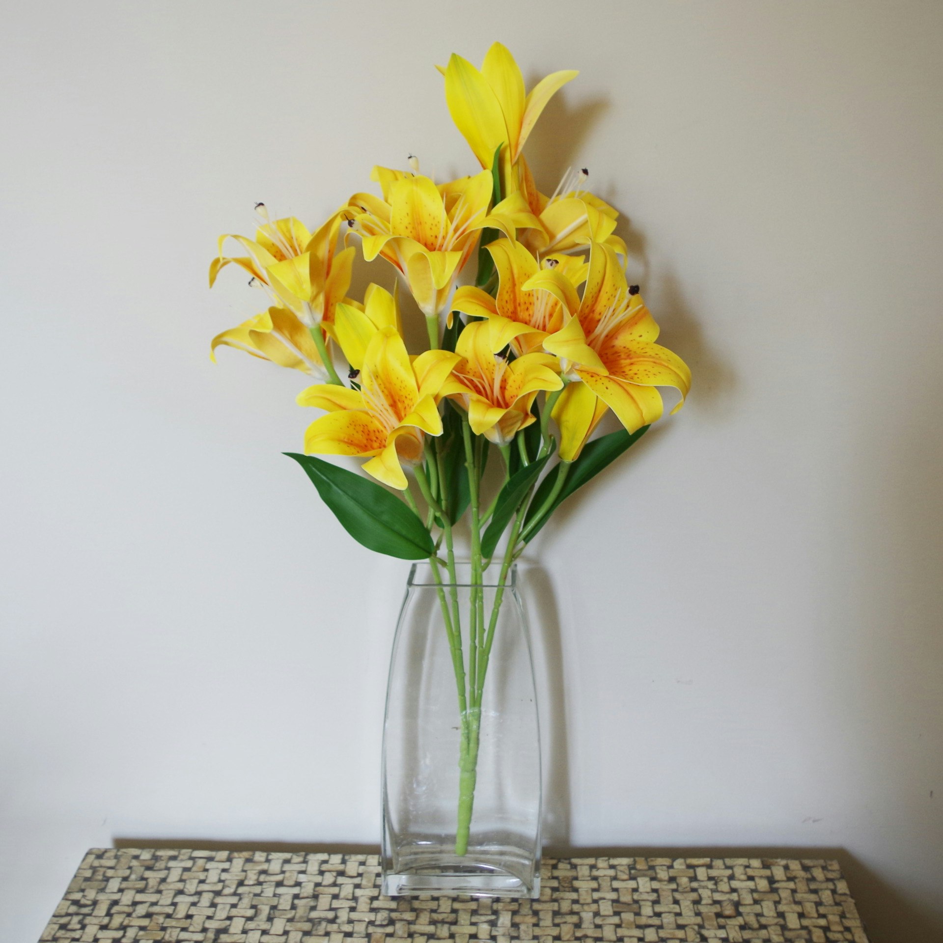 Leaf Yellow Artificial Lily Stem - Artificial Lily Stem 60Cm