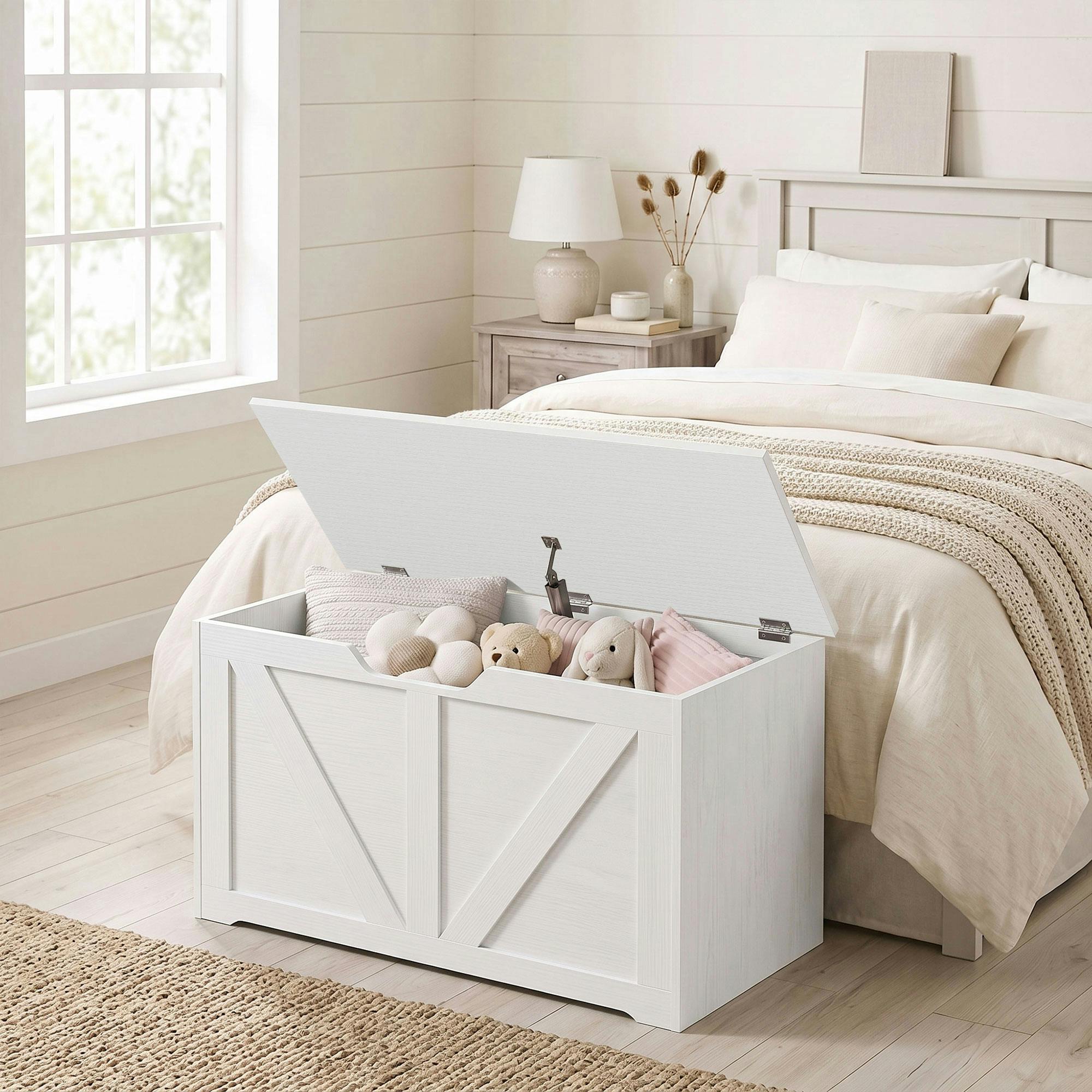 Rackhams White Storage Trunk For Living Room, With Safety Hinge, 80Cm,