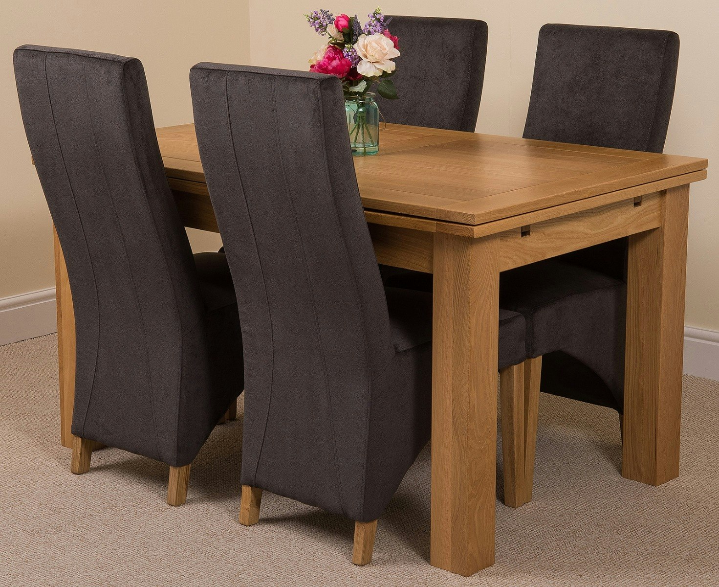 That's Furniture Black Richmond Medium Oak Extendable Dining Table With Lola Fabric Chairs - 4 Chairs
