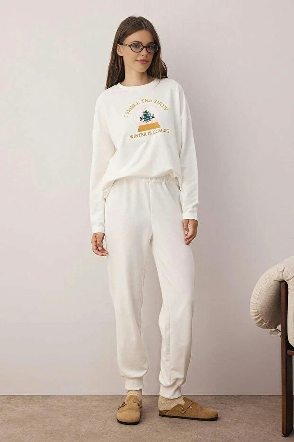 Wovcor 2-Piece Christmas Themed Slogan Embroidered Knit Pajama Set - Ecru - Xl
