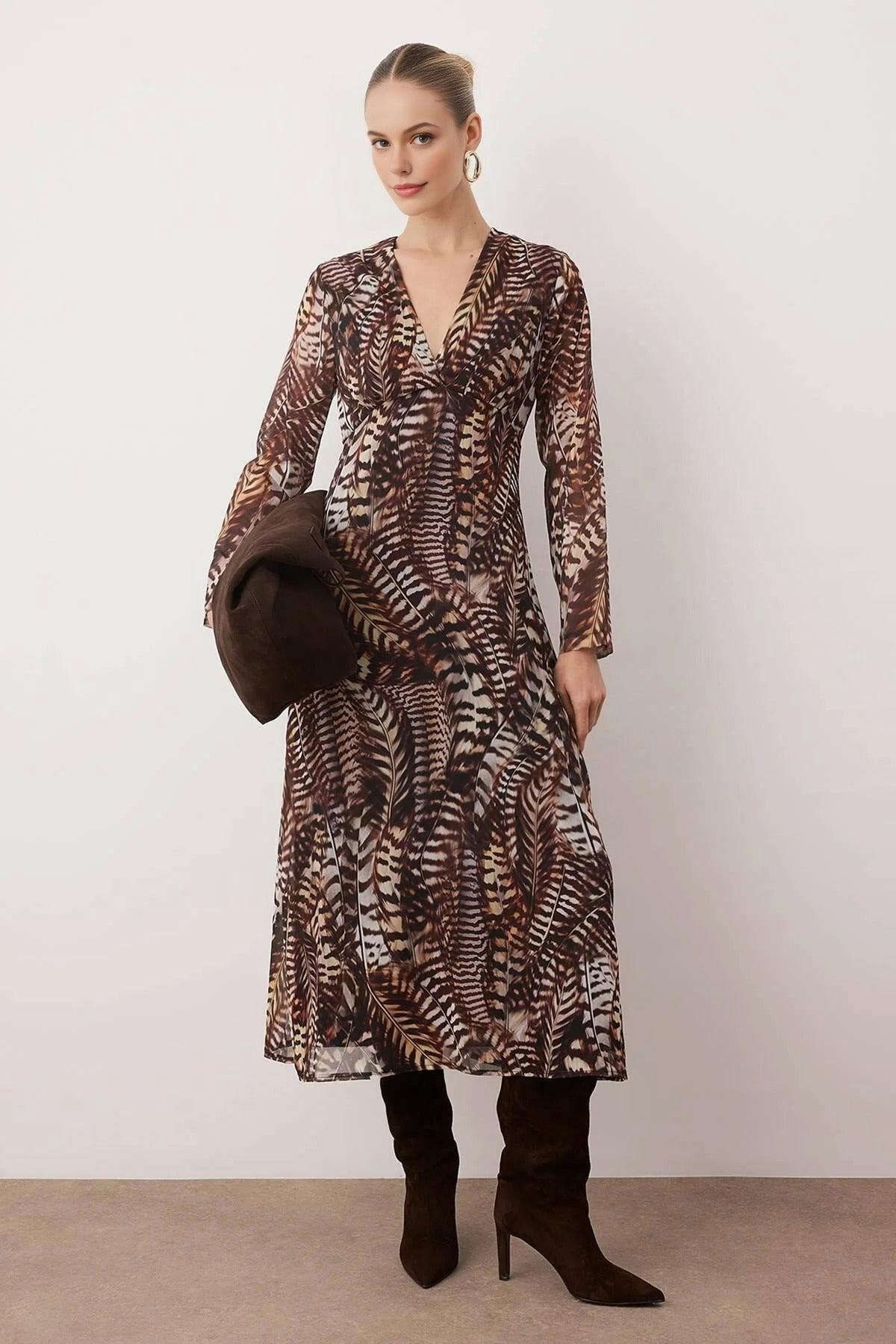 Wovcor Animal Pattern V-Neck A-Line Maxi Woven Dress - Multi - 8