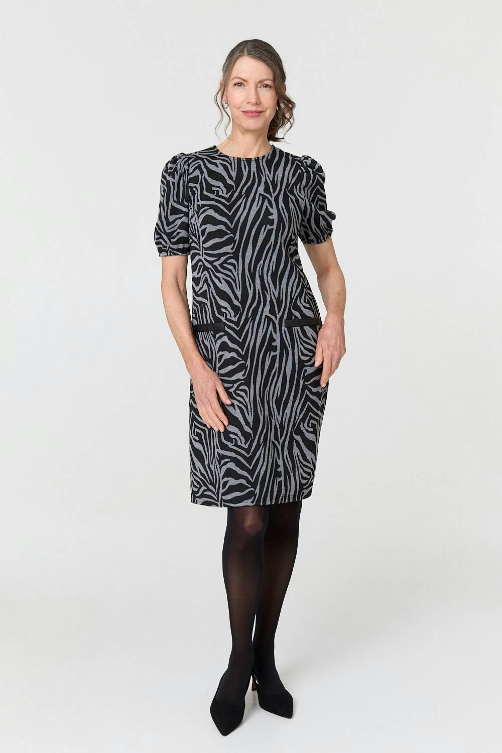 Izabel London Grey Animal Print Knee Length Shift Dress - 14