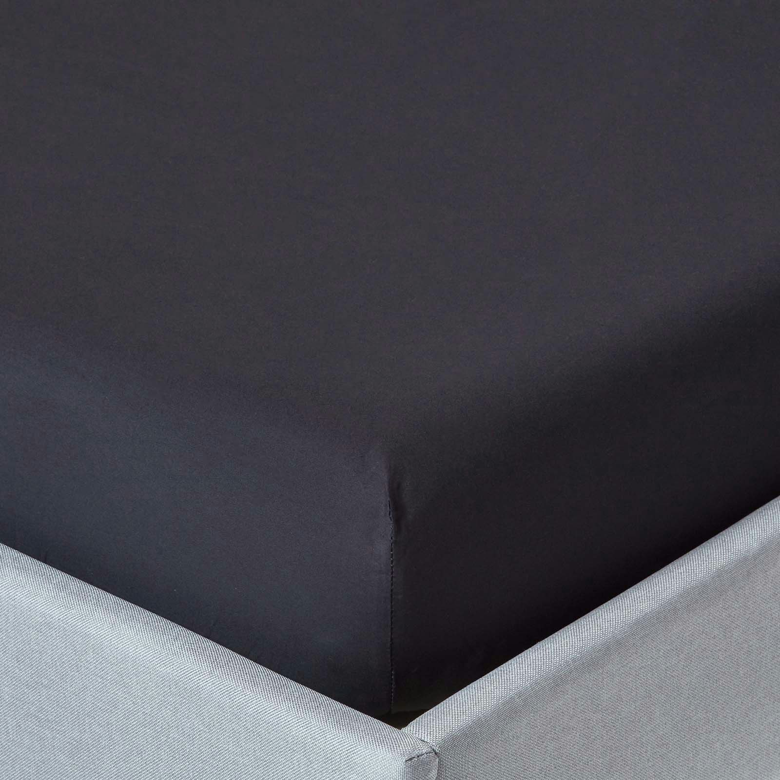 Homescapes Black Crisp & Cool 200 Tc Egyptian Cotton Percale Fitted Sheet – 46 Cm Extra Deep - Single