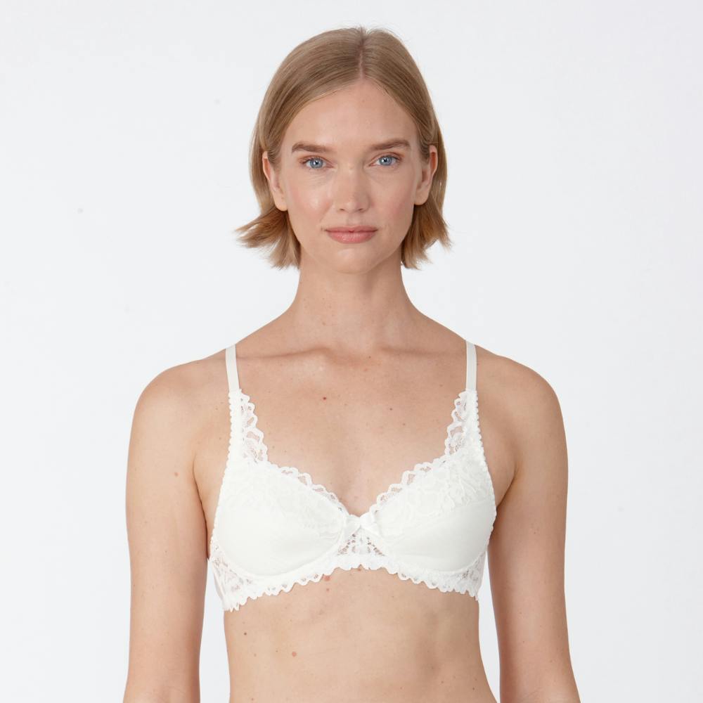 Little Women Women's Ivory Little Victoria High Apex Non-Wired Medium Removable Padded Bra - 36Aa