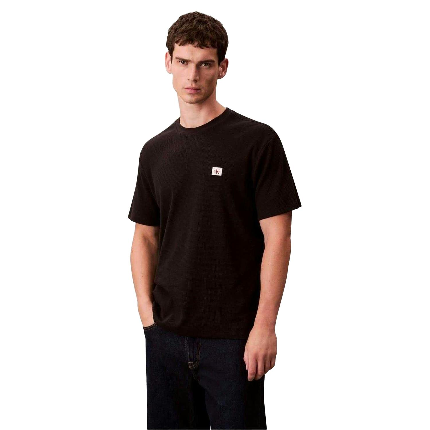 Calvin Klein Men's Black Badge Waffle T-Shirt - M - 60% Cotton/40% Polyester