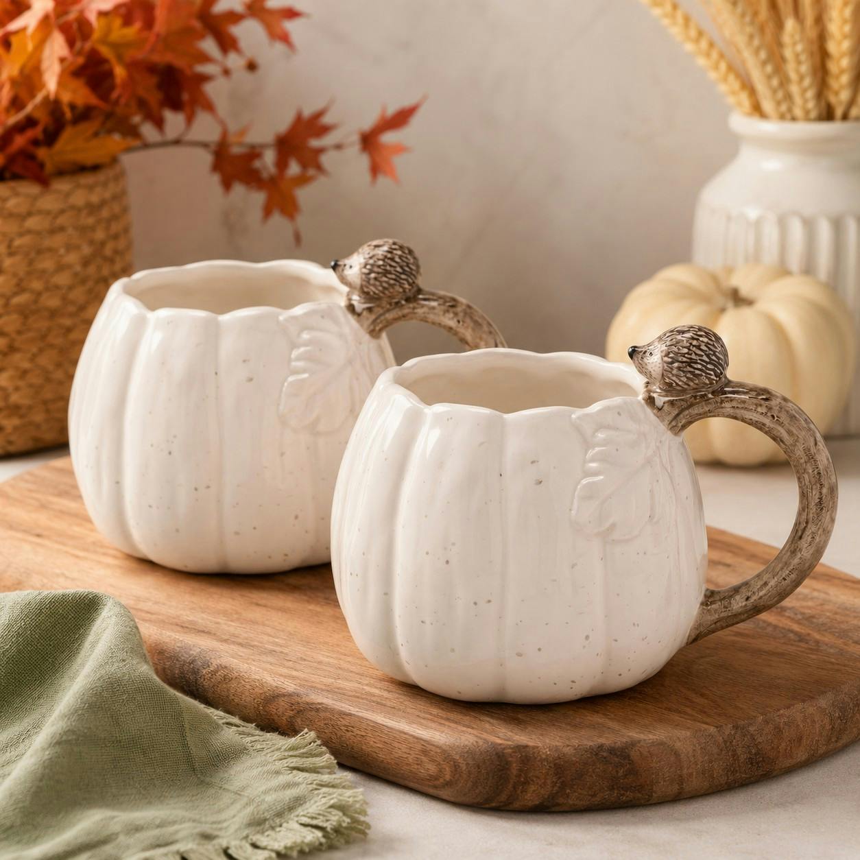 Country Living Cream/Brown Set Of 2 Pumpkin Mug With Hedgehog On The Handle