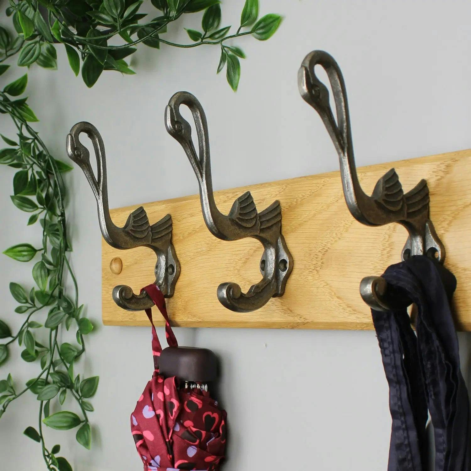 Oakcrafts Antique Cast Iron Heron Design Coat Hook - Pack Of 4 Hooks - Image 2