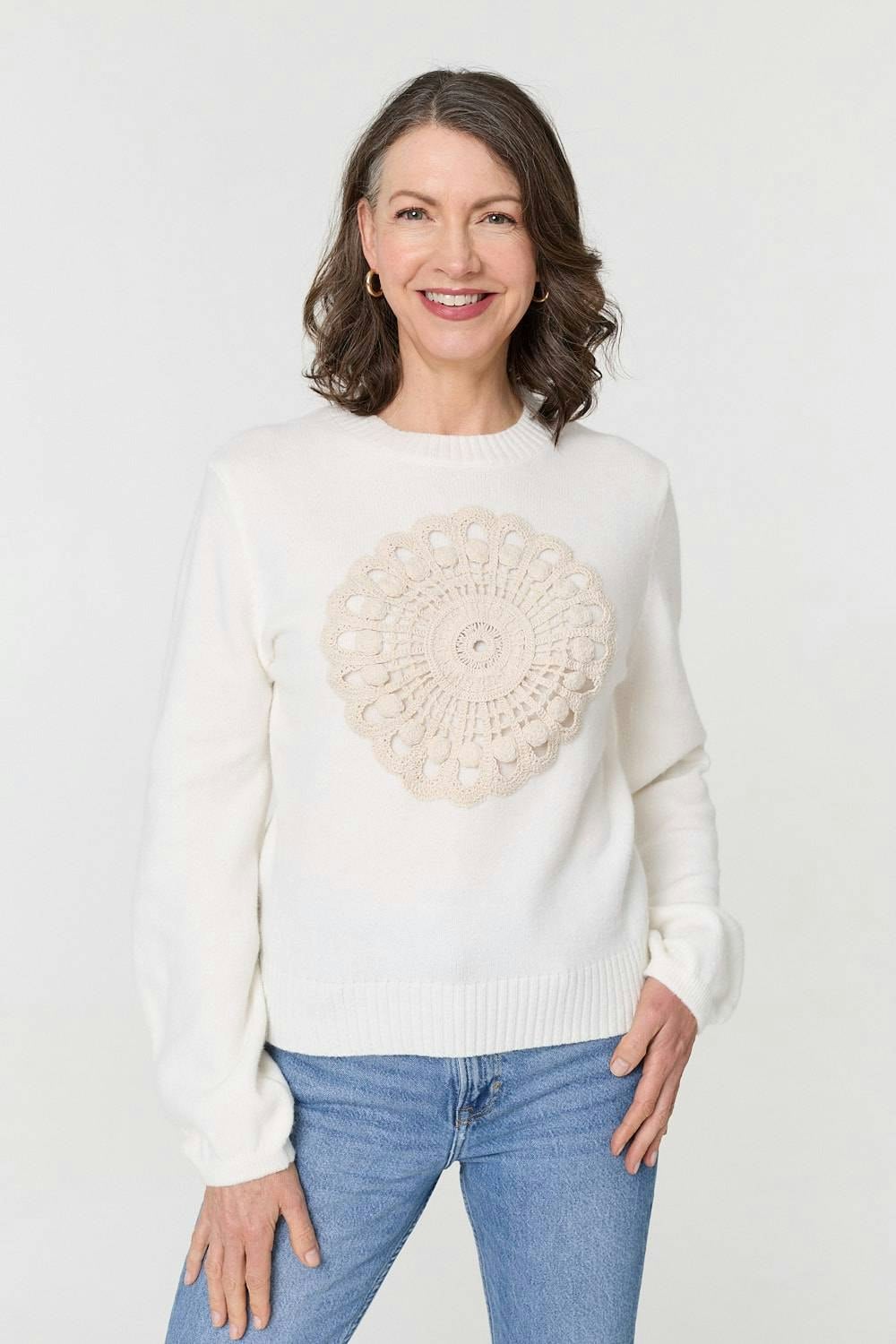 Izabel London White Embroidered Detail Long Sleeve Jumper - M