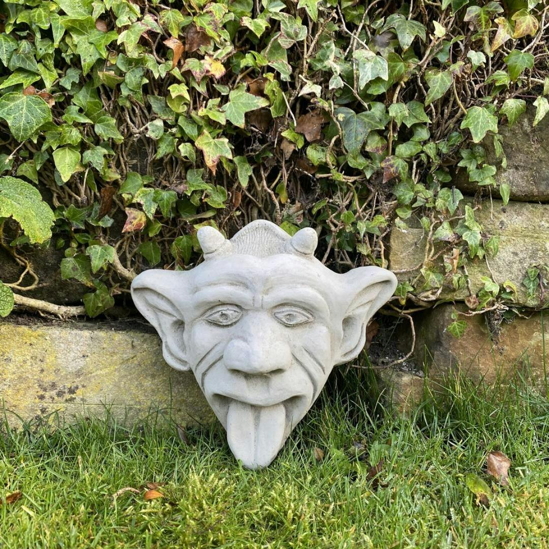 Osn Stone Cast Gargoyle Wall Plaque