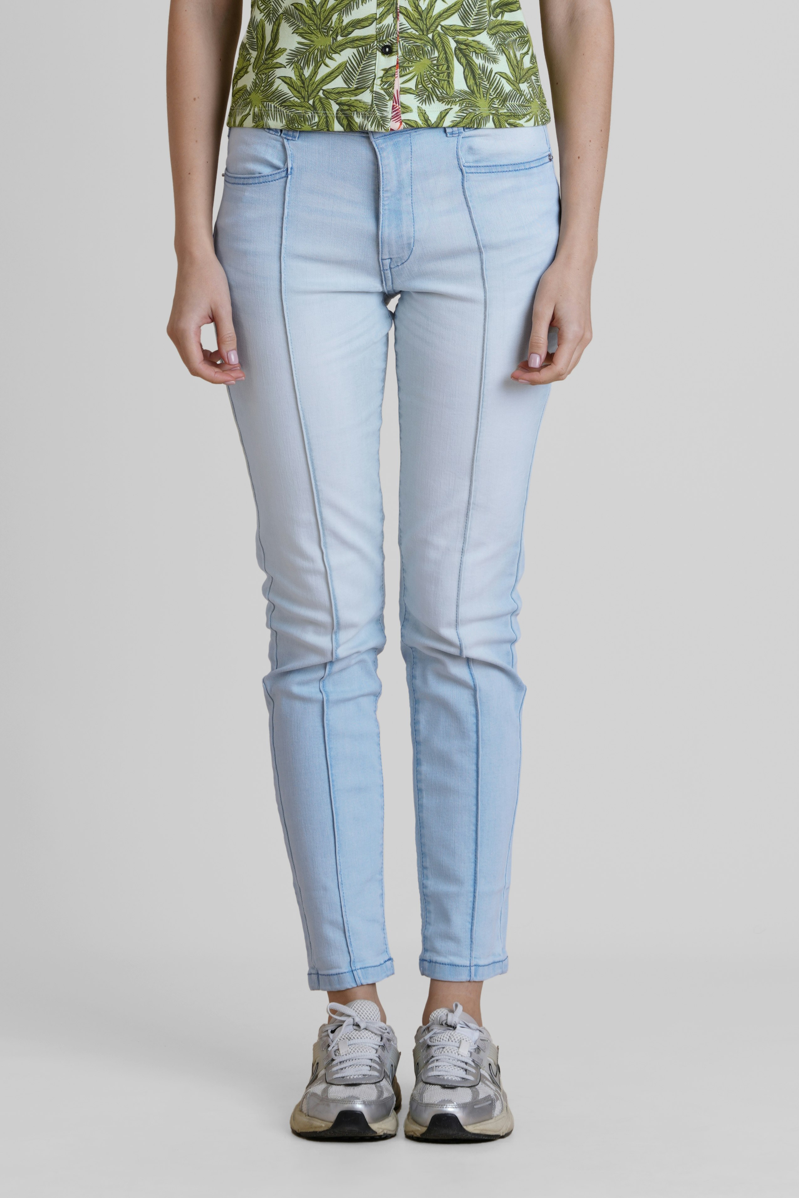 Enorsia Light/Blue Authentic Skinny Jeans - 8 - 77.4% Cotton, 14.4% Polyester, 7% Viscose, 1.2% Elastane