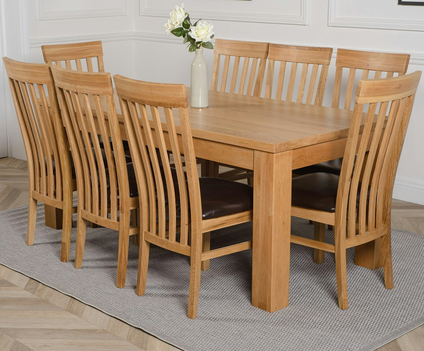 That's Furniture Light/Grain/Brown Dakota Large Oak Dining Table With Harvard Oak Chairs - Natural Oak - 8 Chairs