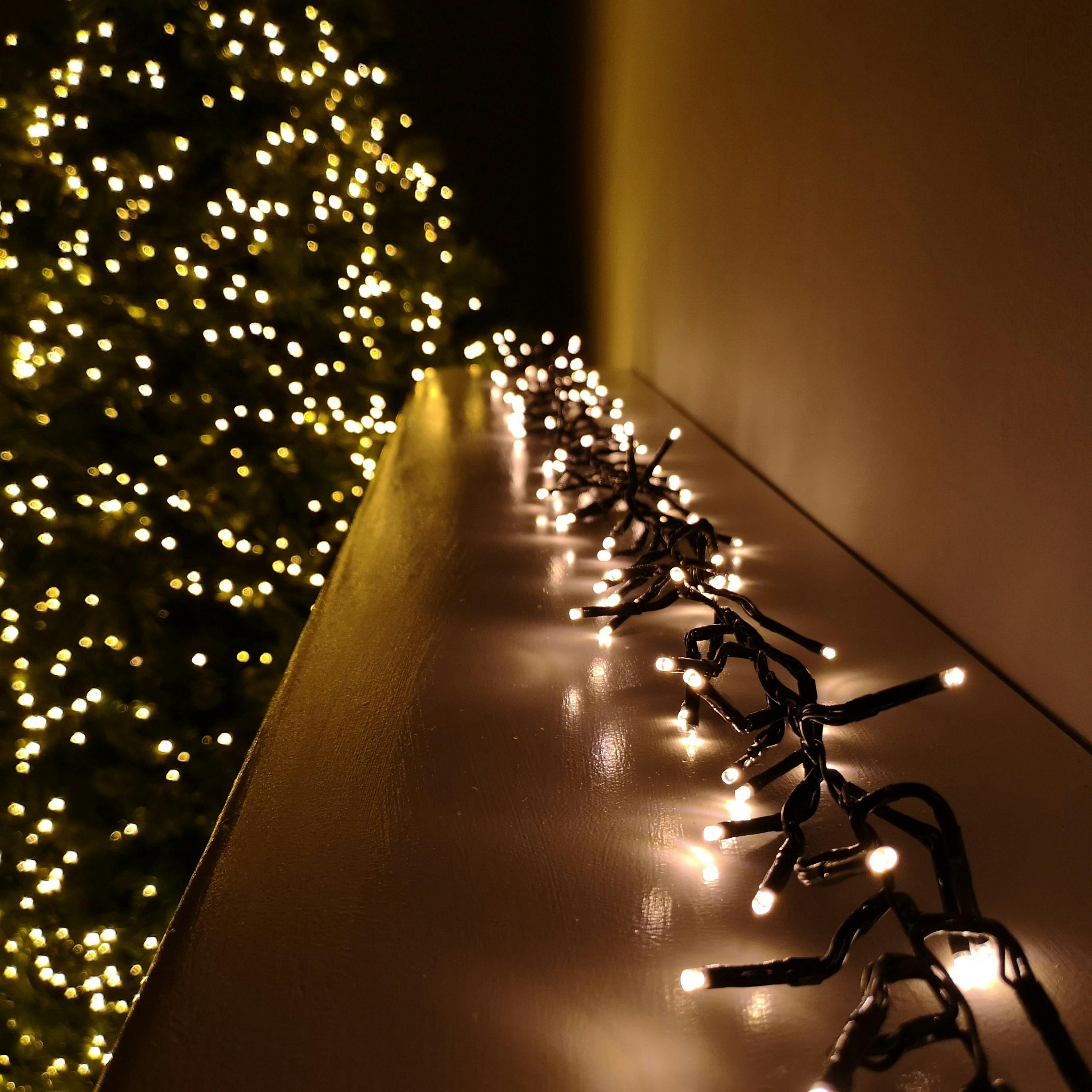 Samuel Alexander 3000 LED Cluster Lights - 37.2m - Vintage Gold - Timer - Image 6