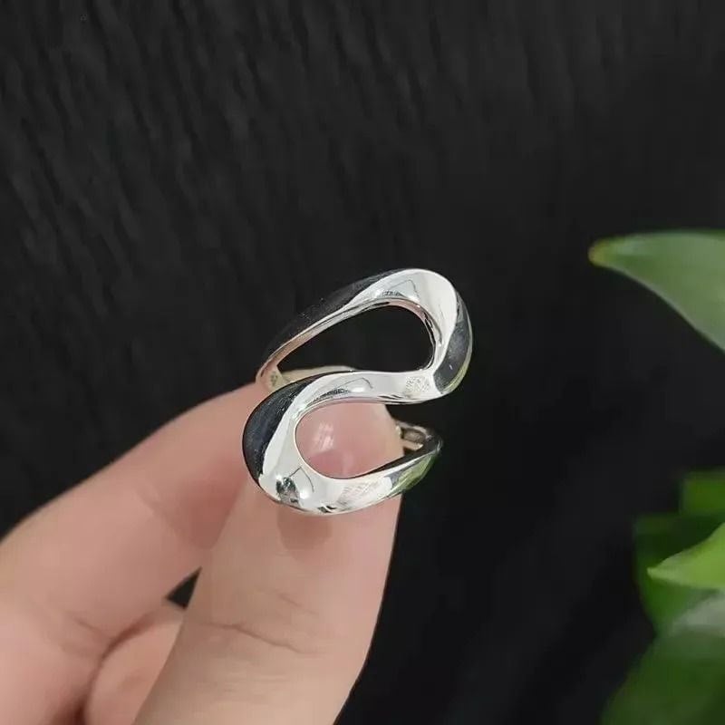 The Colourful Aura Women's Silver Infinity Loop Ring Chunky Statement Band In Adjustable - Image 5