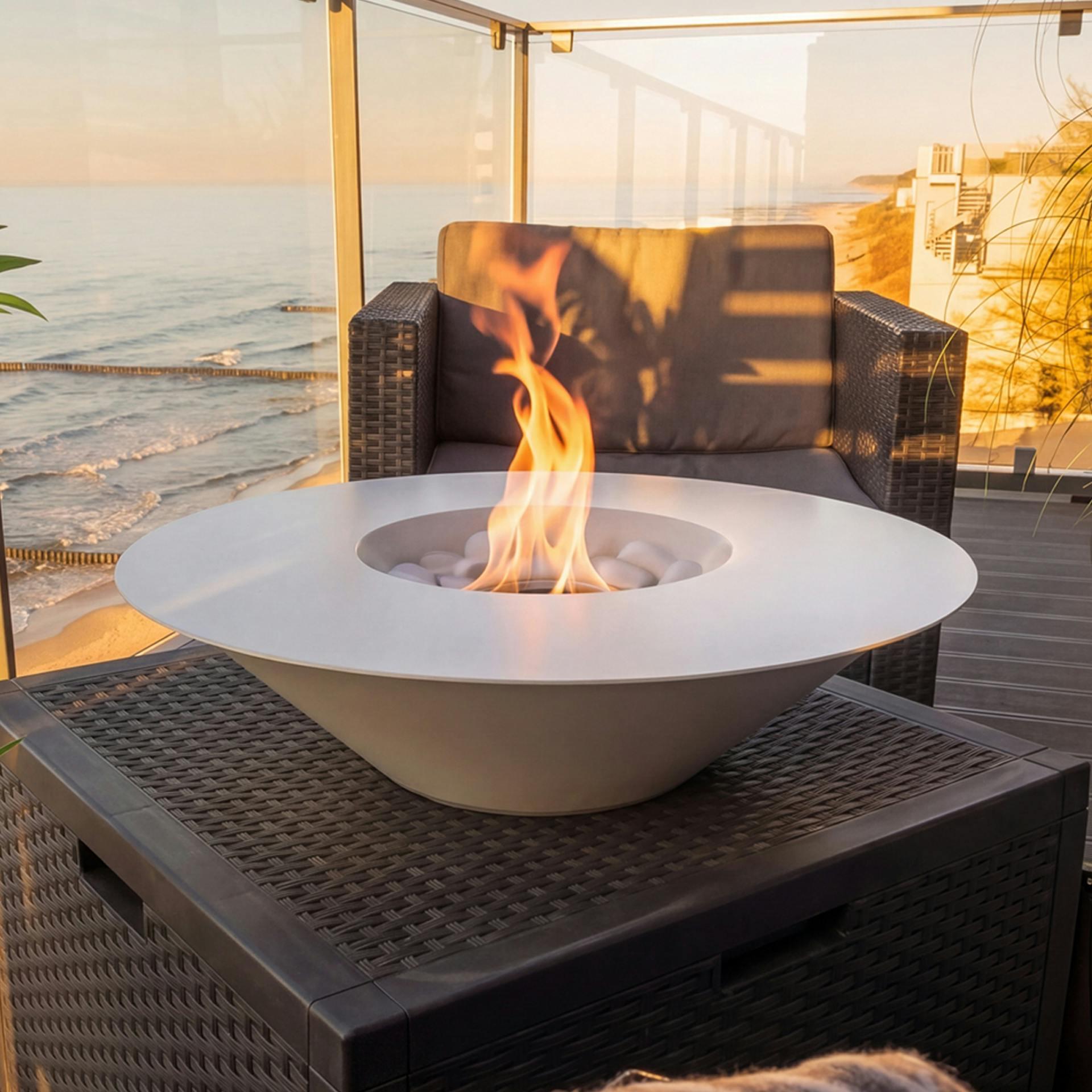 Biofireplacesgmt White Freestanding Bio Fireplace Universe Matt Ventless - Powder Coated Steel - Freestanding