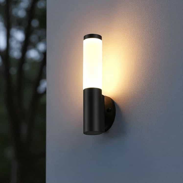 Rackhams Black/Light 6 Watt Led Outdoor Wall Lantern