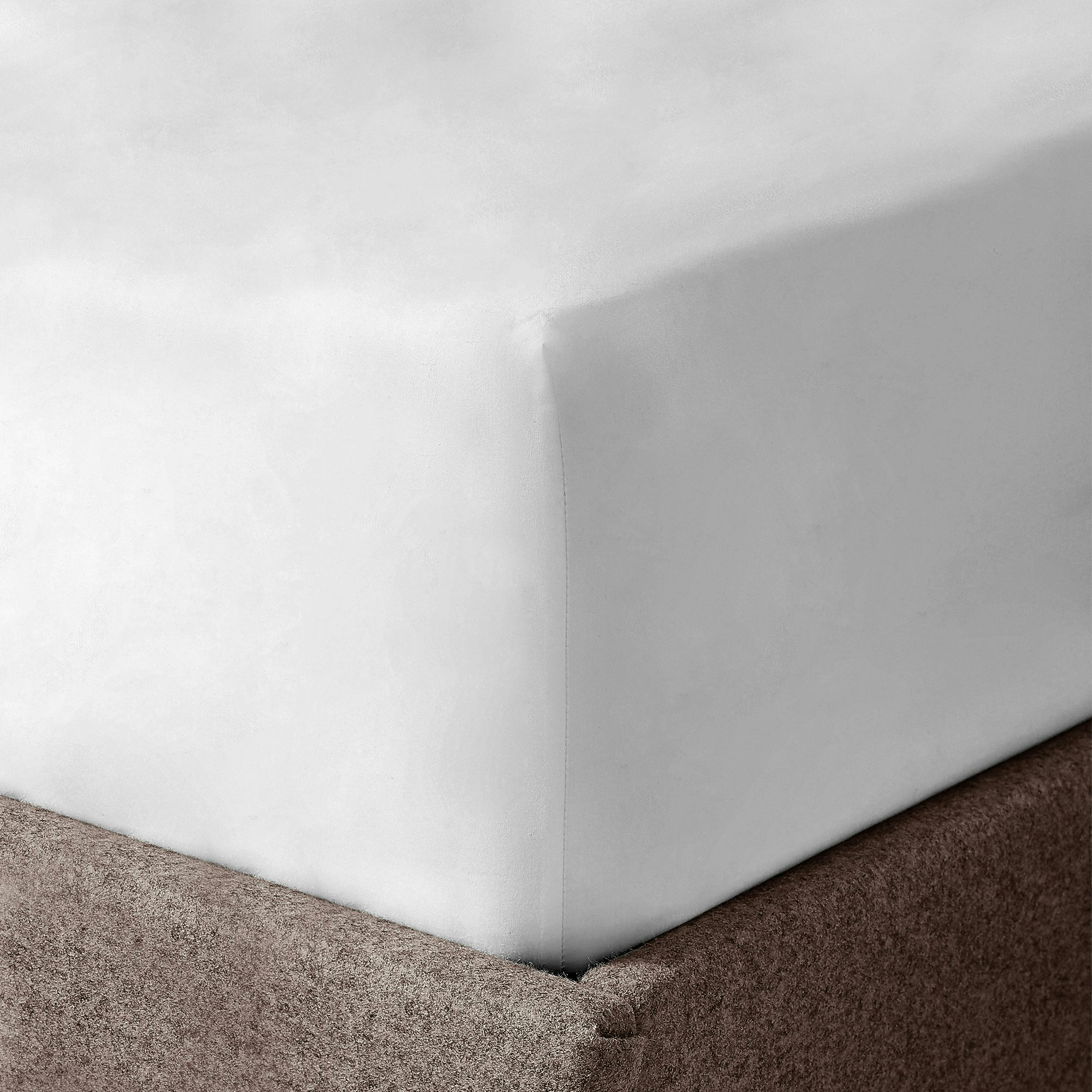 Rackhams White Microfibre Easy Care Fitted Sheet - Single