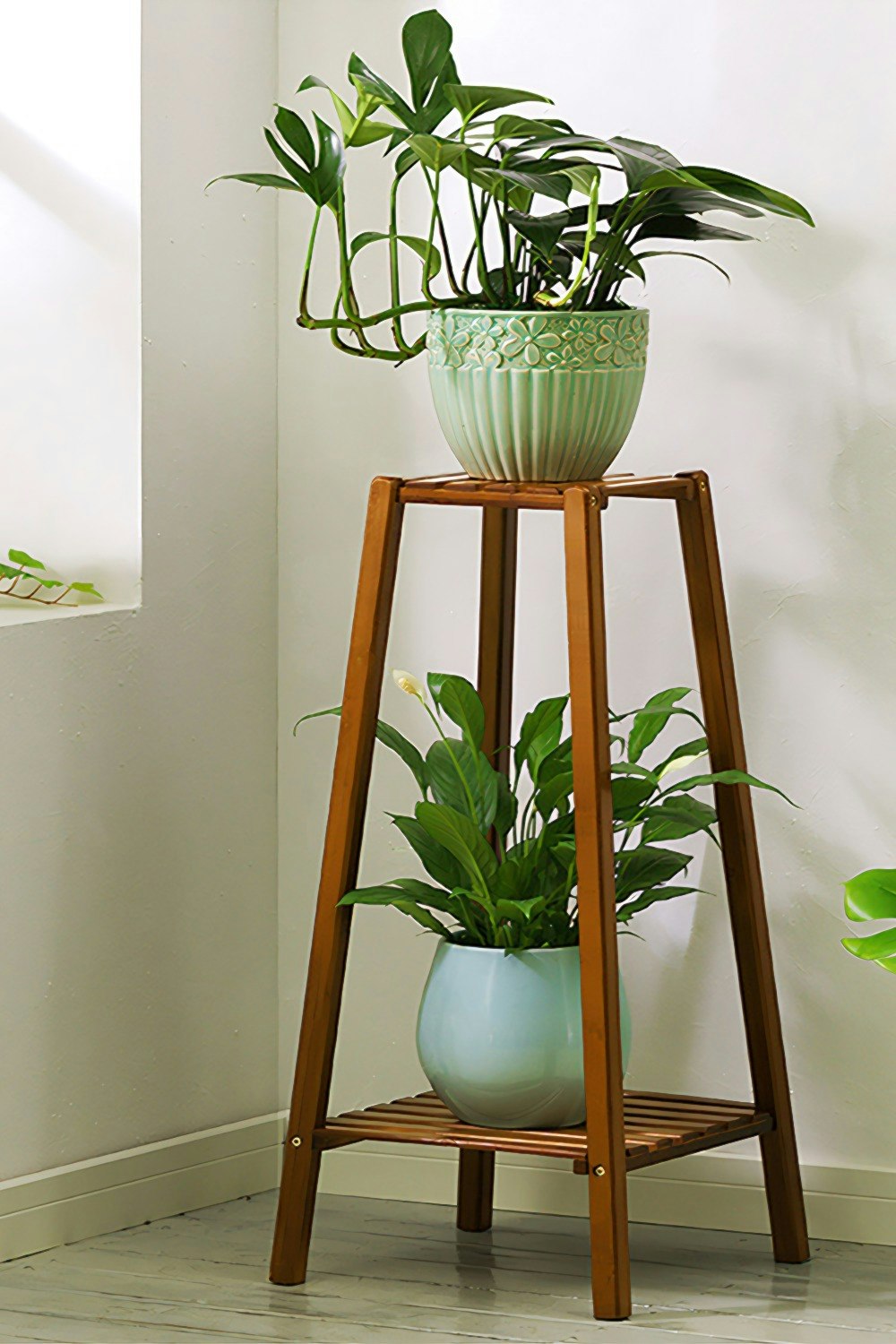 Rackhams Brown Vintage Tiered Indoor Plant Stand Solid Wood Display Shelf