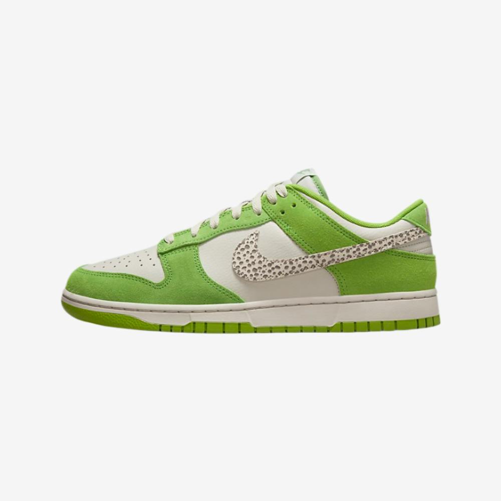 Nike Men's Green Dr0156-300 Safari Swoosh Sneakers In - Uk 10.5