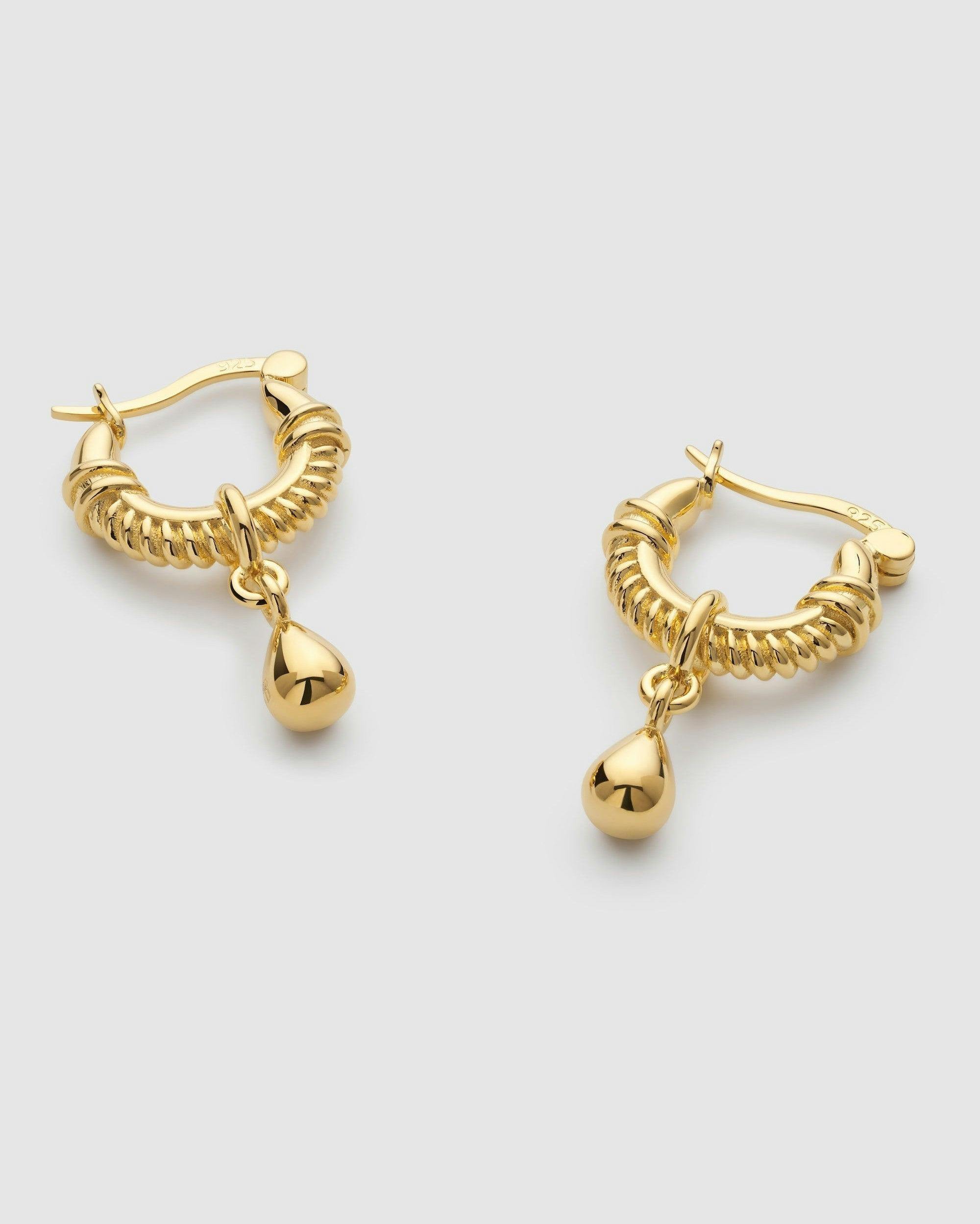 Elk & Bloom Gold Chunky Plated Teardrop Huggie Hoop Earrings - No Thank You