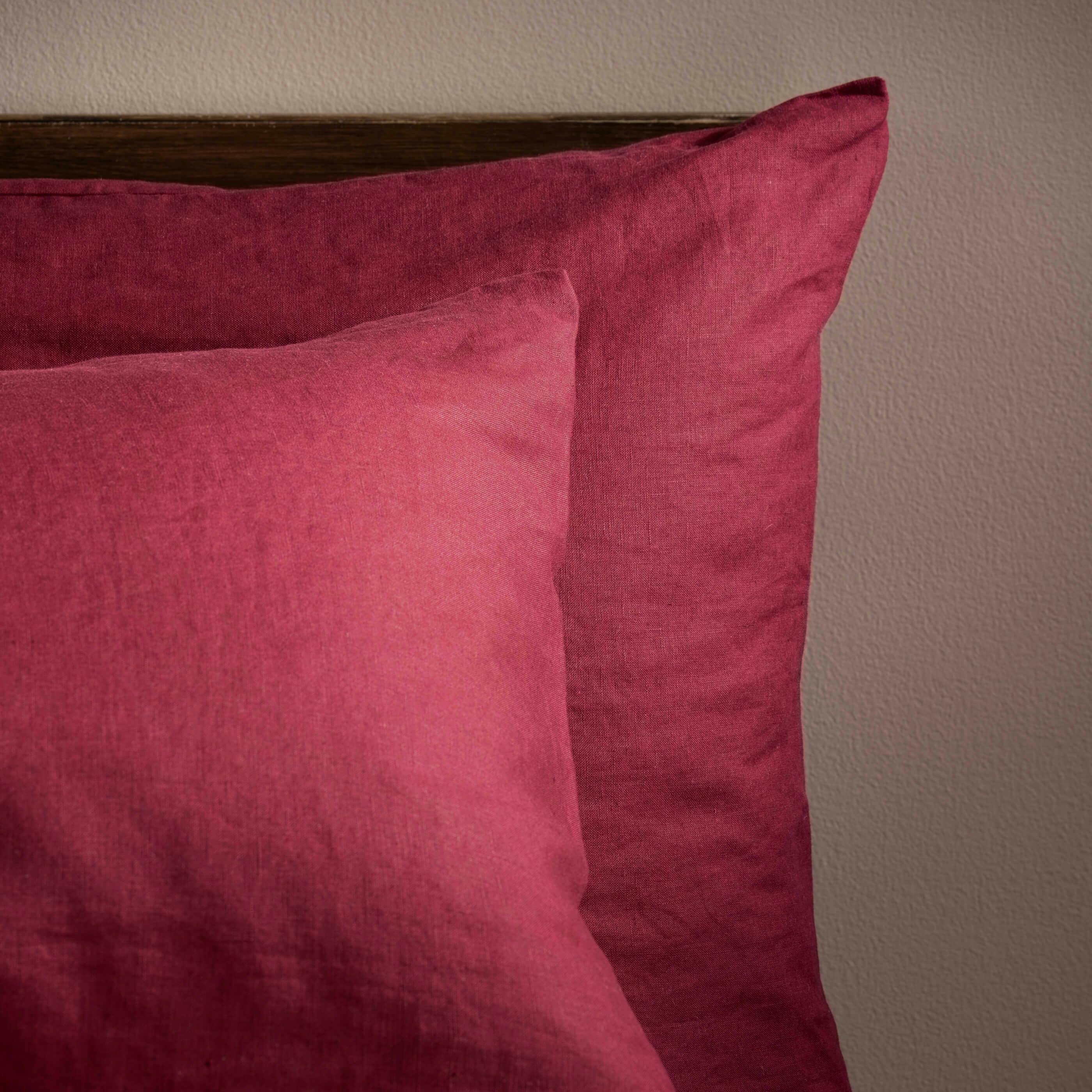 Soak&Sleep Raspberry French Linen Pillowcases - Standard - Pair - Housewife
