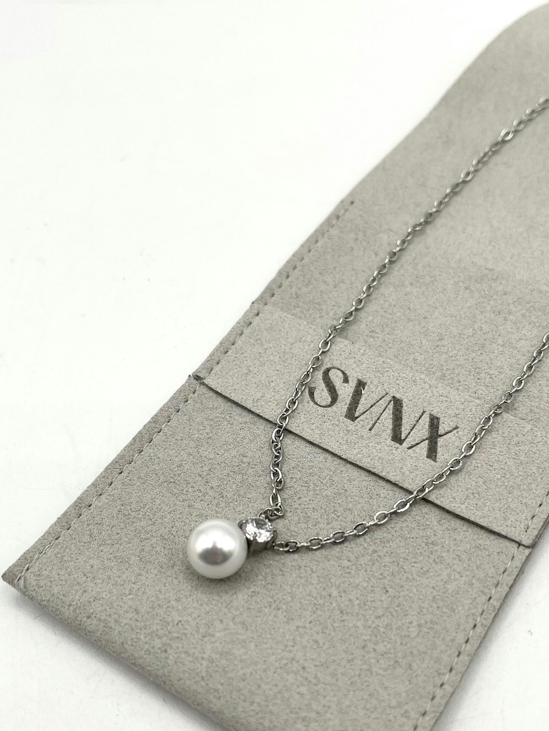 Svnx Silver Large Pearl Diamante Necklace In Colour - One Size