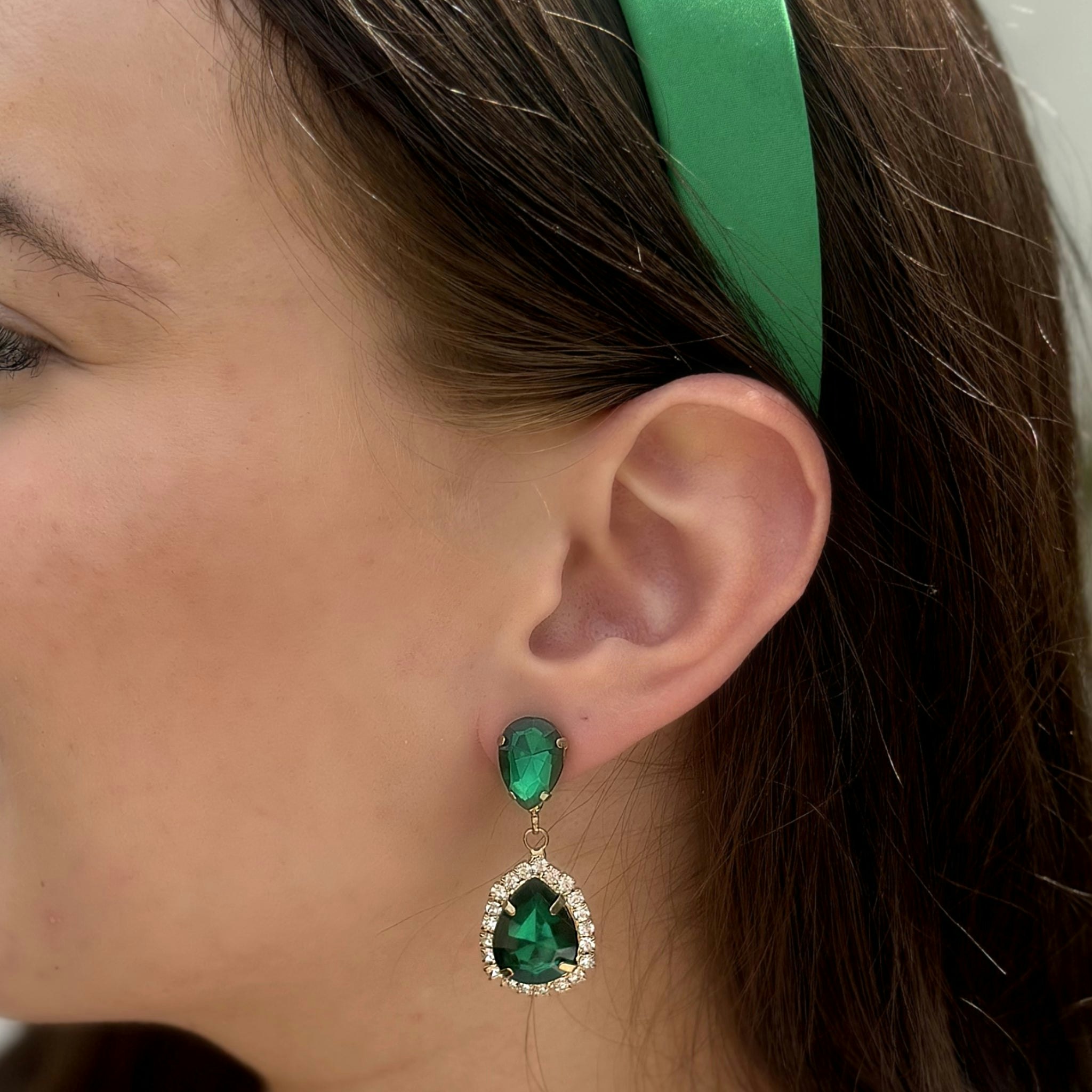Queenmee Accessories Green Earrings Drop Earrings