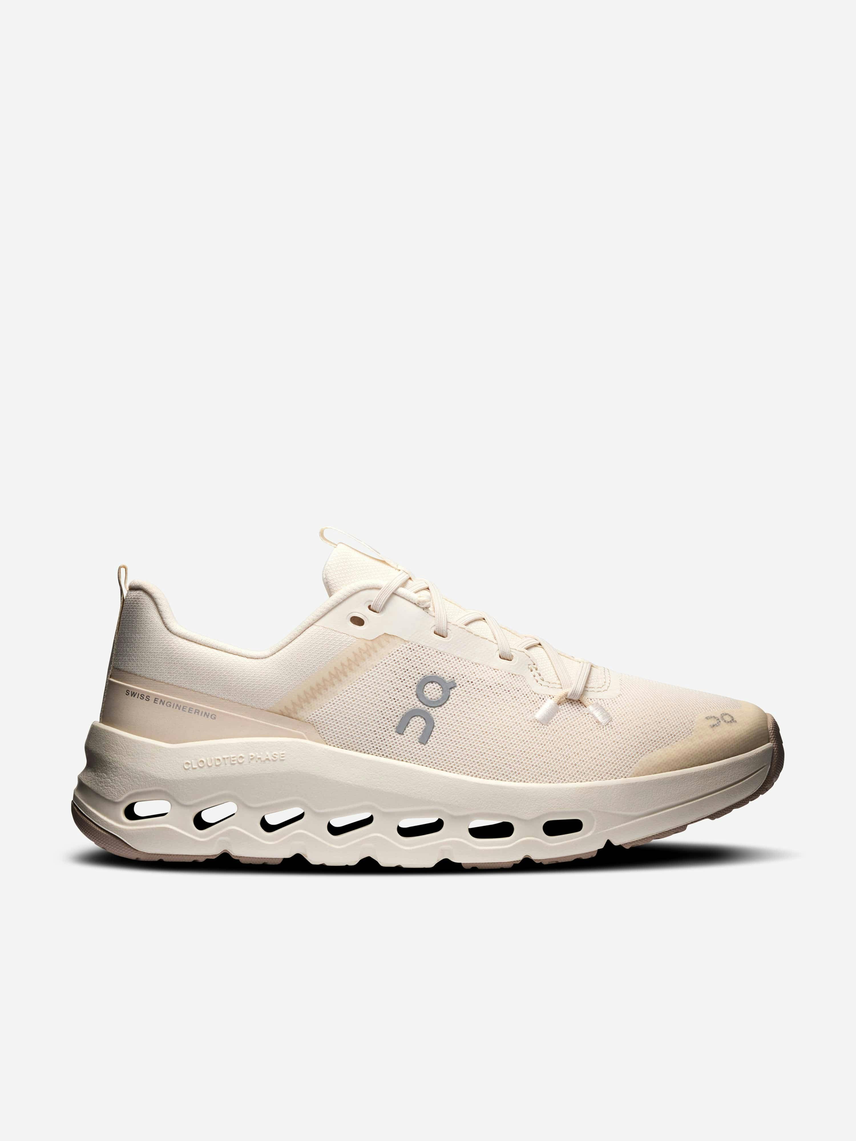 On Running Unisex Kids Beige Kids Cloudleap Trainers In - Eu 36 Uk 3.5
