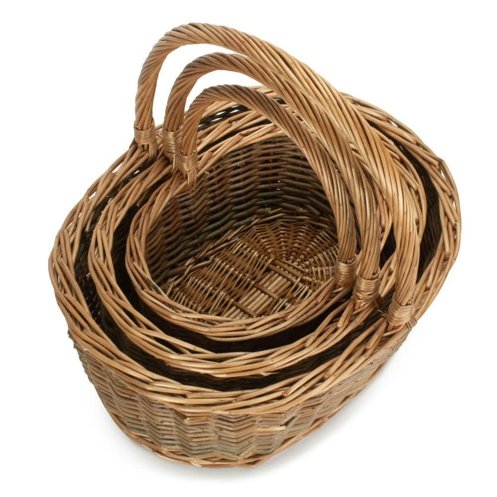 Red Hamper Oval Unpeeled Willow Shopping Basket - Large