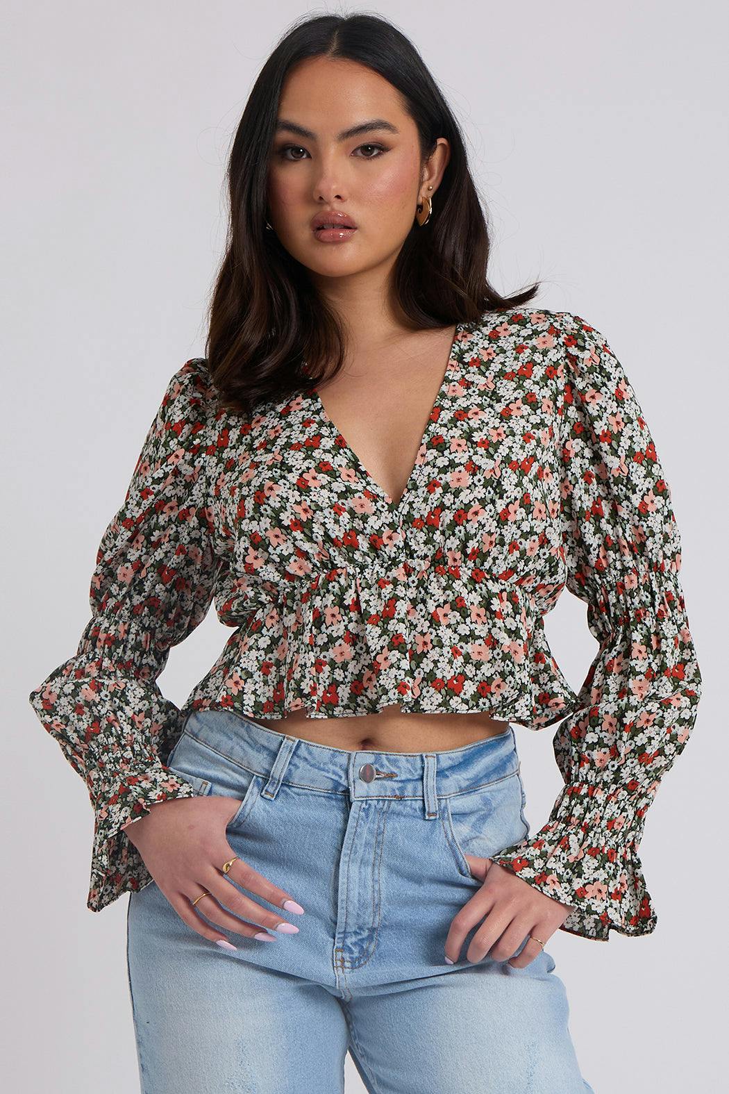 Urban Bliss Juliette Ruched Sleeve Top - 16