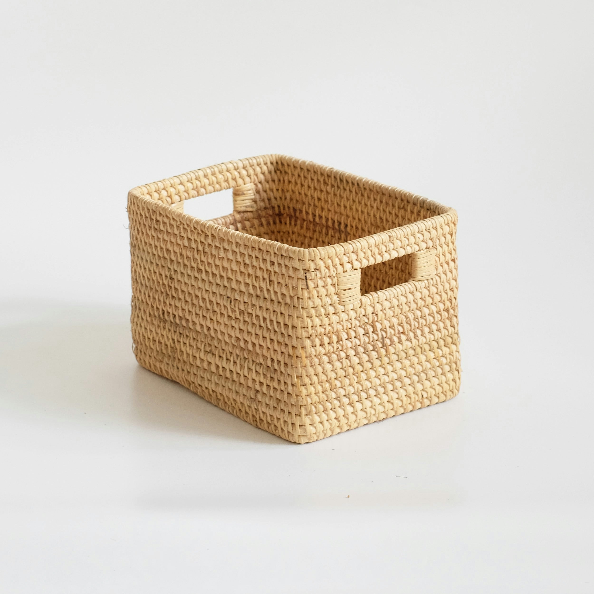 Rackhams White/Black/Dark Colourful Rattan Storage Baskets In 4 Colours - Short - Natural - One